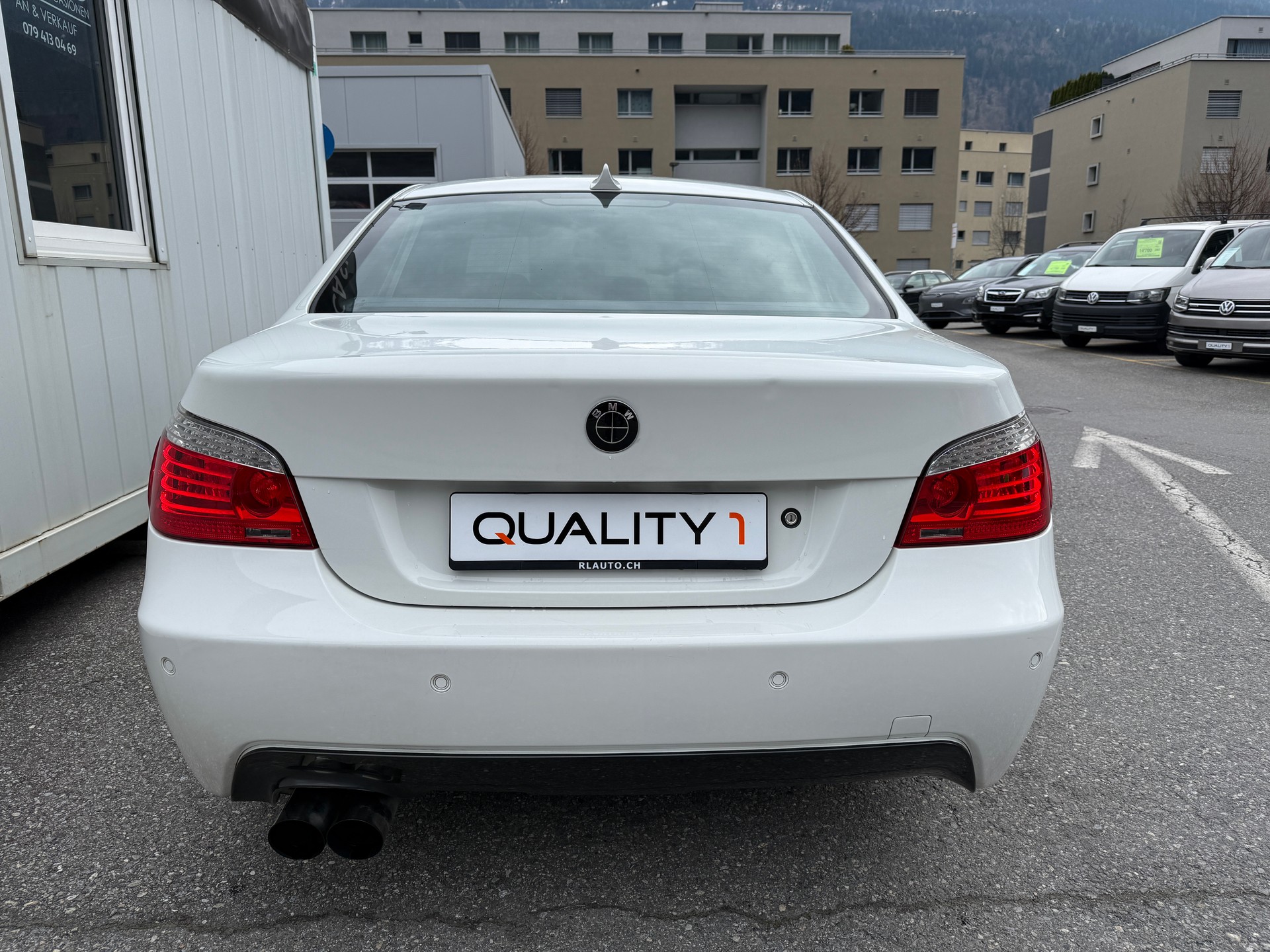 BMW 530i M EDITION * AB PLATZ* EXPORT* 21 ZOLL JR*KW-FAHRWERK*FMS ENDTOPF*HANDSCHALTER*-image-4