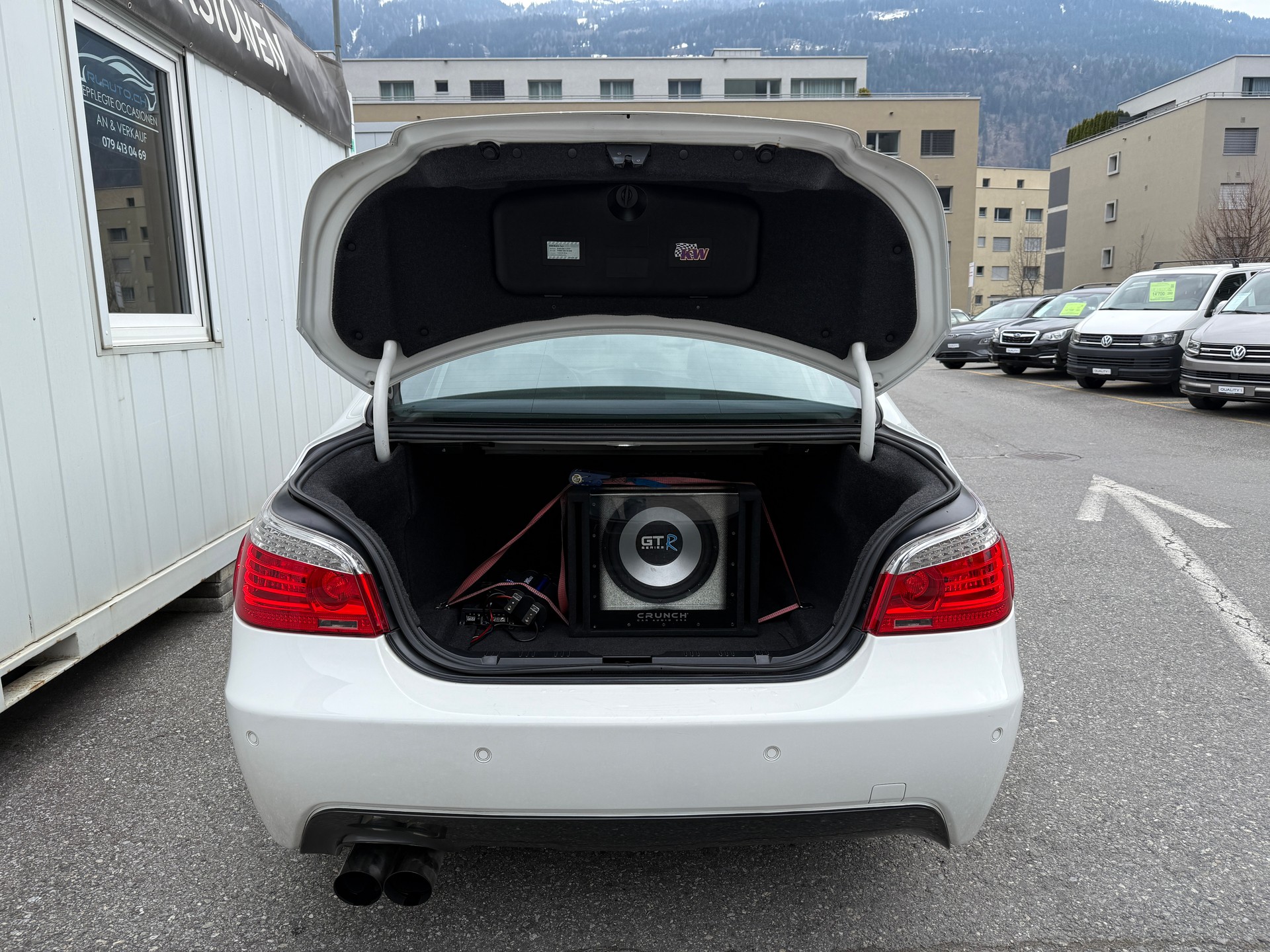 BMW 530i M EDITION * AB PLATZ* EXPORT* 21 ZOLL JR*KW-FAHRWERK*FMS ENDTOPF*HANDSCHALTER*-image-5