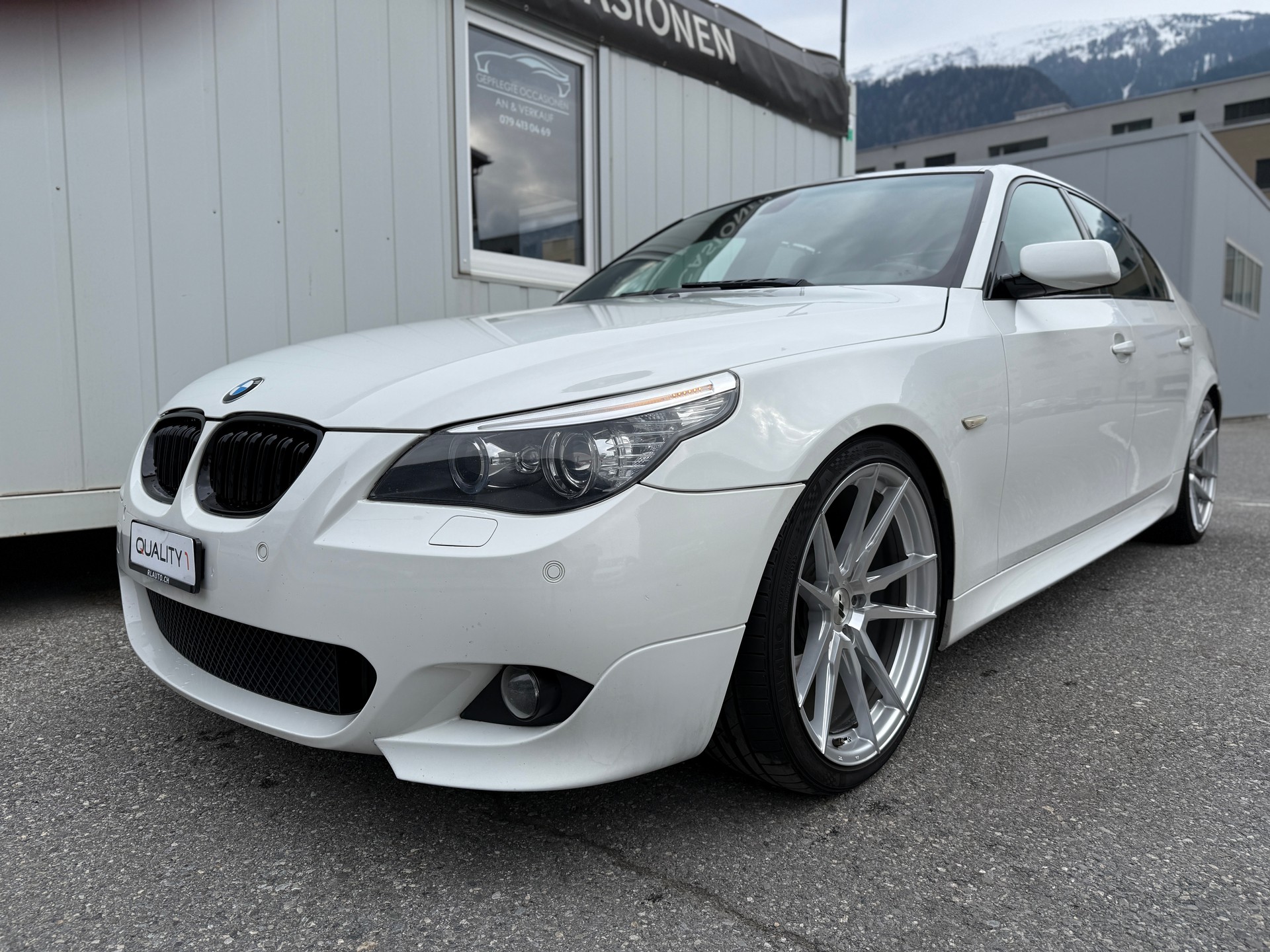 BMW 530i M EDITION * AB PLATZ* EXPORT* 21 ZOLL JR*KW-FAHRWERK*FMS ENDTOPF*HANDSCHALTER*-image-11