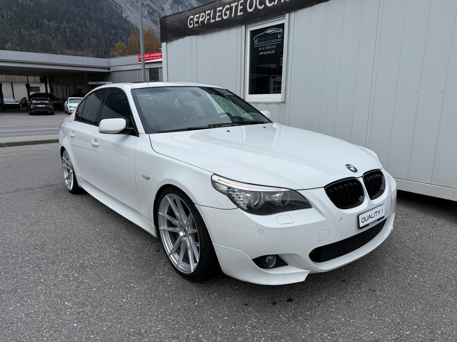BMW 530i M EDITION * AB PLATZ* EXPORT* 21 ZOLL JR*KW-FAHRWERK*FMS ENDTOPF*HANDSCHALTER*-image-1