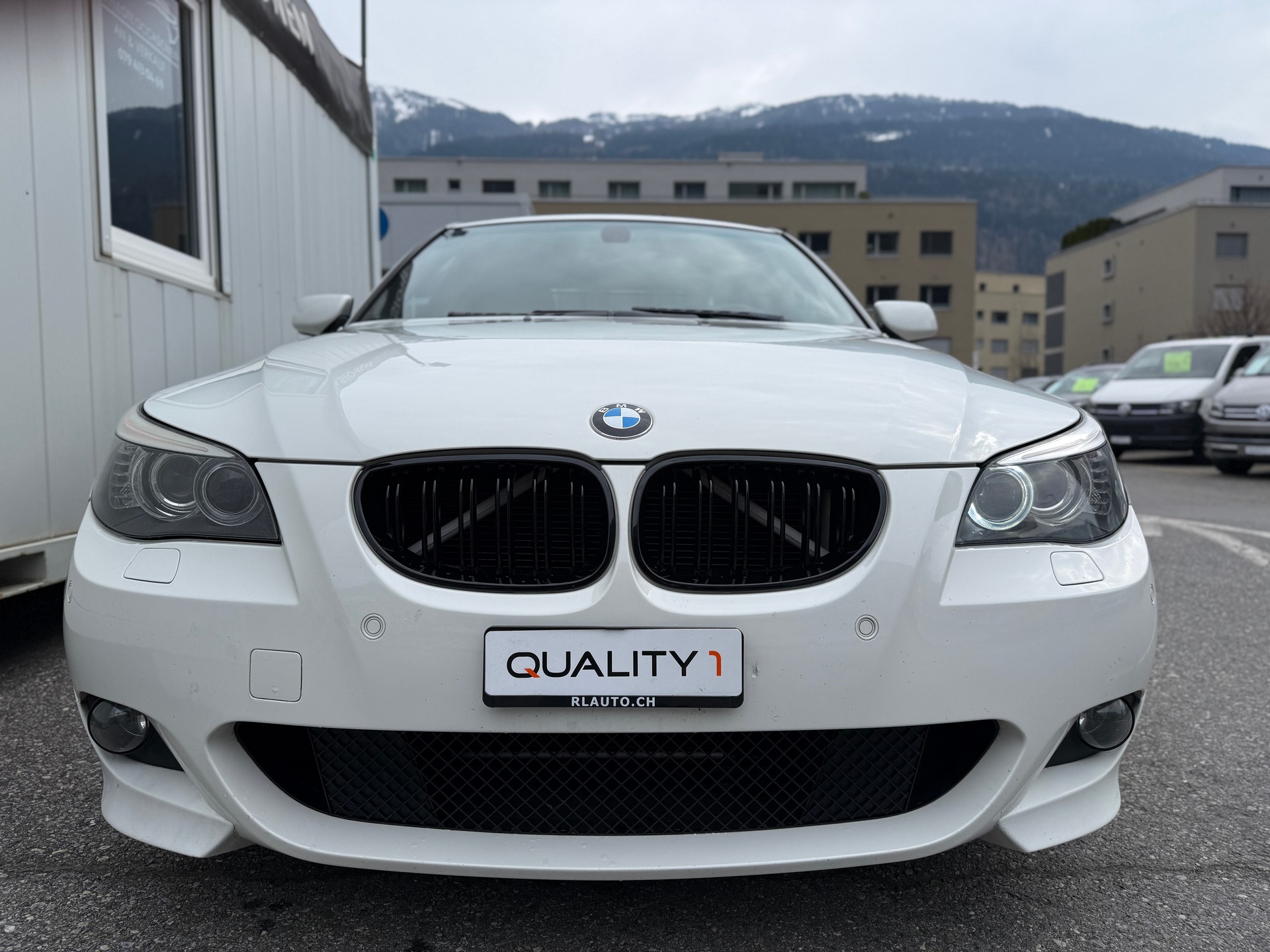 BMW 530i M EDITION * AB PLATZ* EXPORT* 21 ZOLL JR*KW-FAHRWERK*FMS ENDTOPF*HANDSCHALTER*-image-10