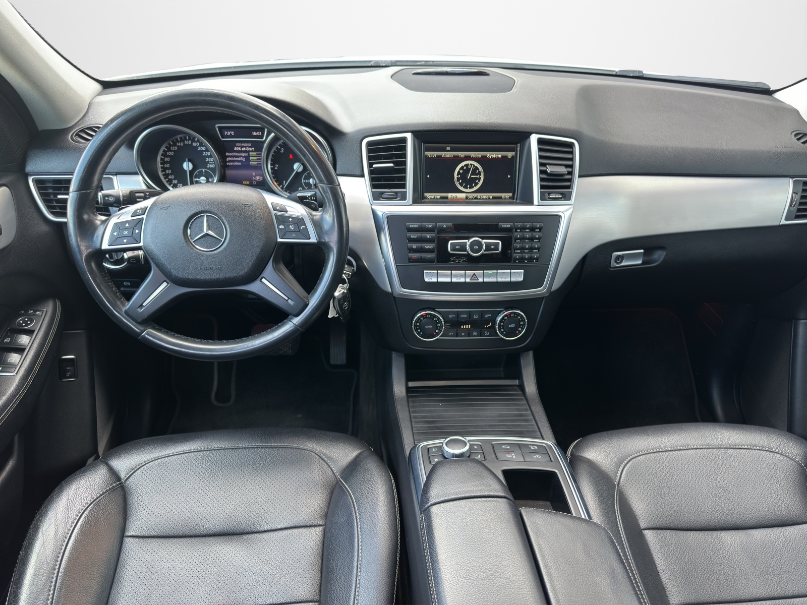 MERCEDES-BENZ ML 350 BlueTEC Executive 4Matic 7G-Tronic-image-11