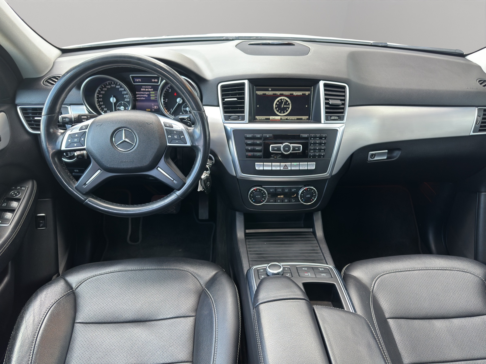 MERCEDES-BENZ ML 350 BlueTEC Executive 4Matic 7G-Tronic-image-11