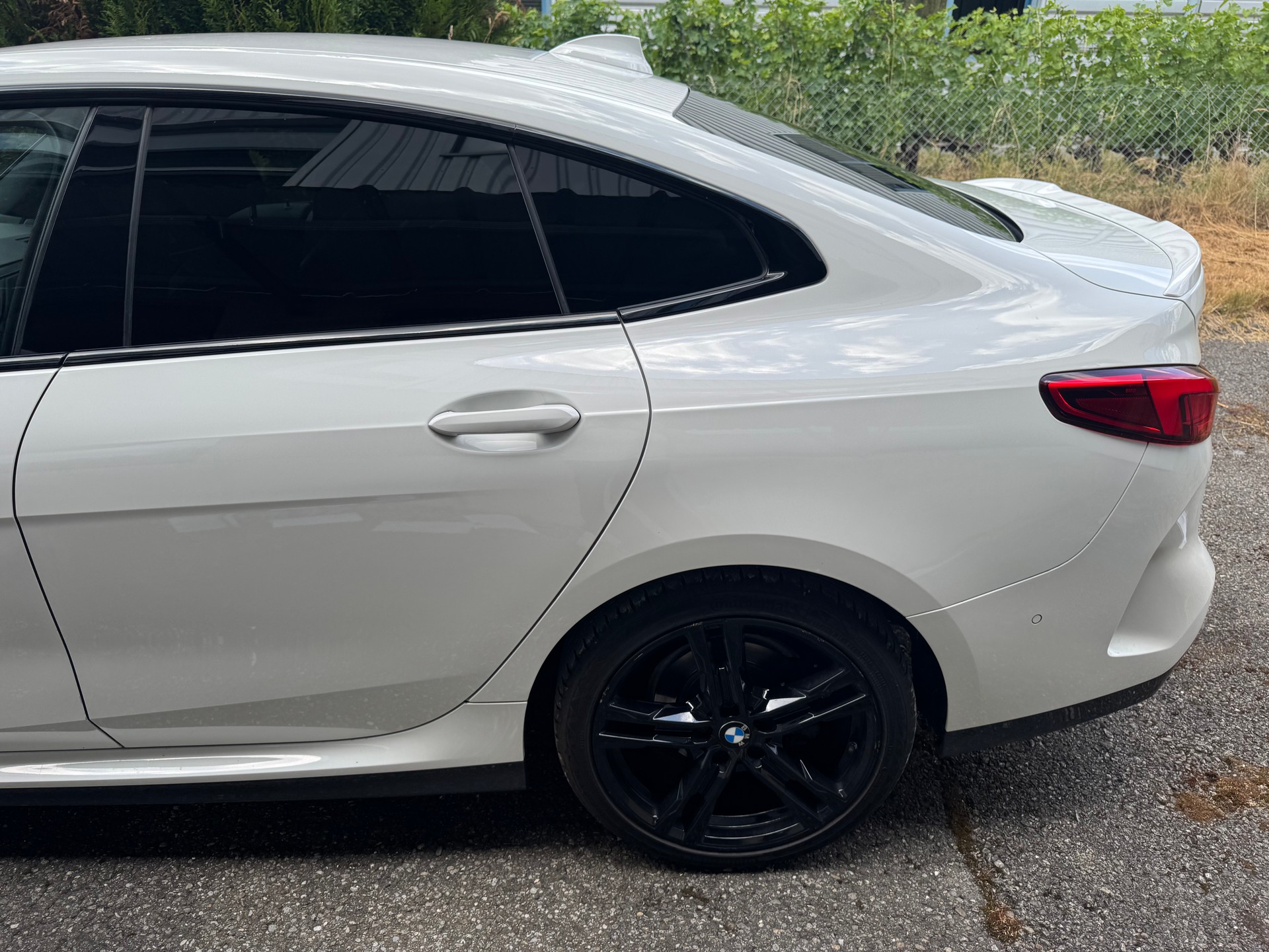 BMW 218d Gran Coupé M Sport Steptronic-image-3