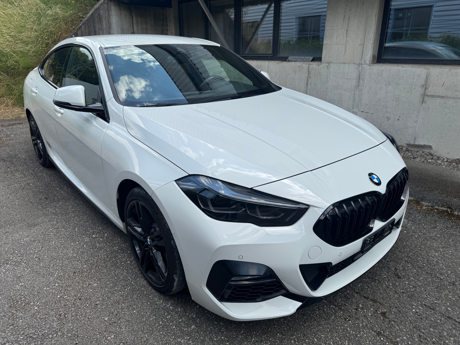 BMW 218d Gran Coupé M Sport Steptronic-image-8