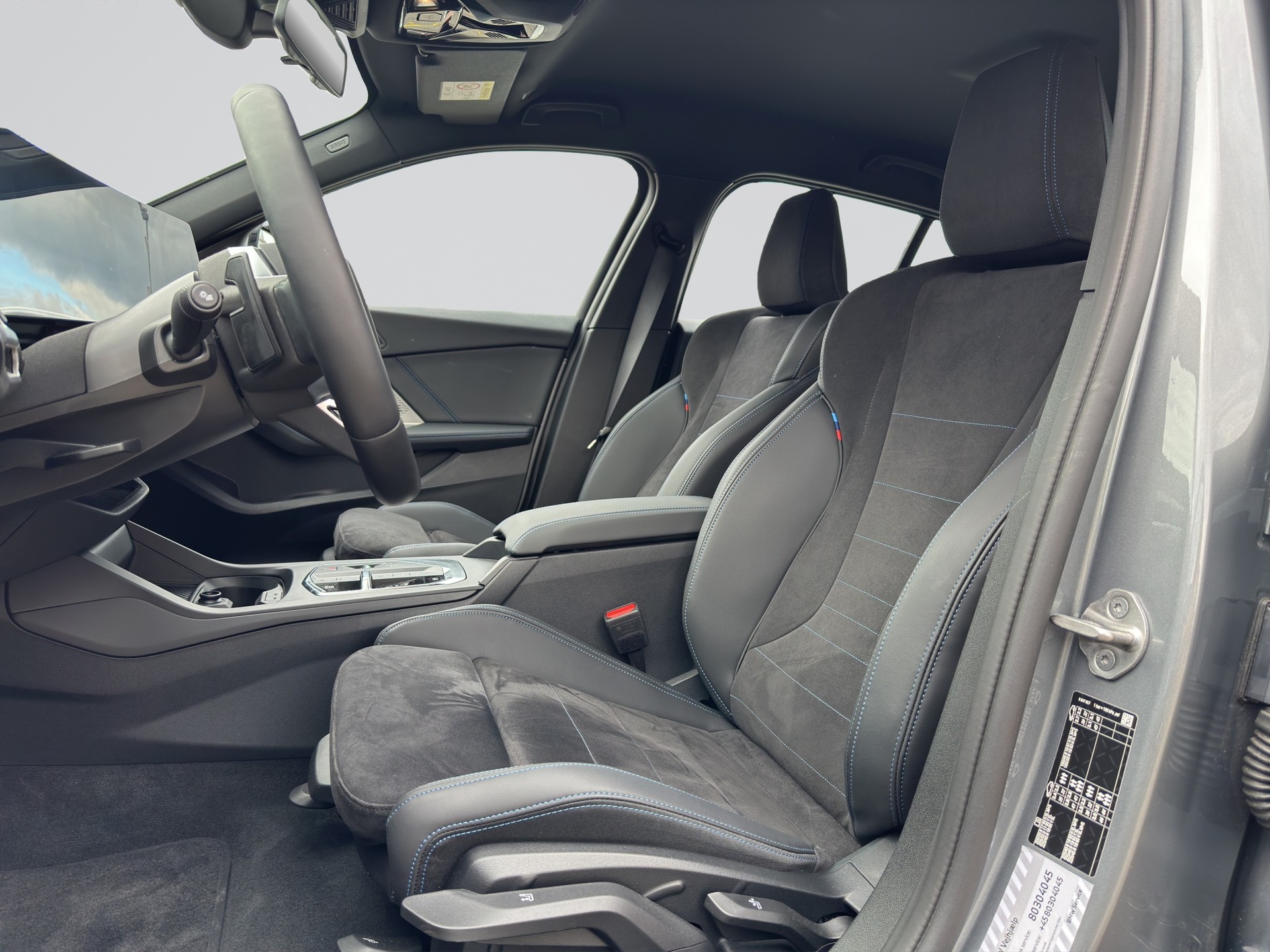 BMW 120 M Sport Steptronic-image-5