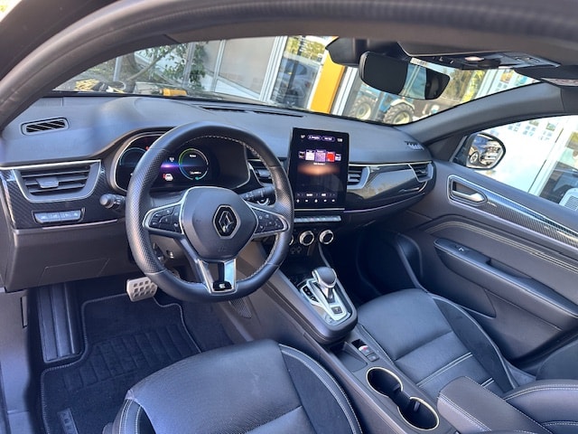 RENAULT Arkana 1.6 E-Tech Engineered-image-17