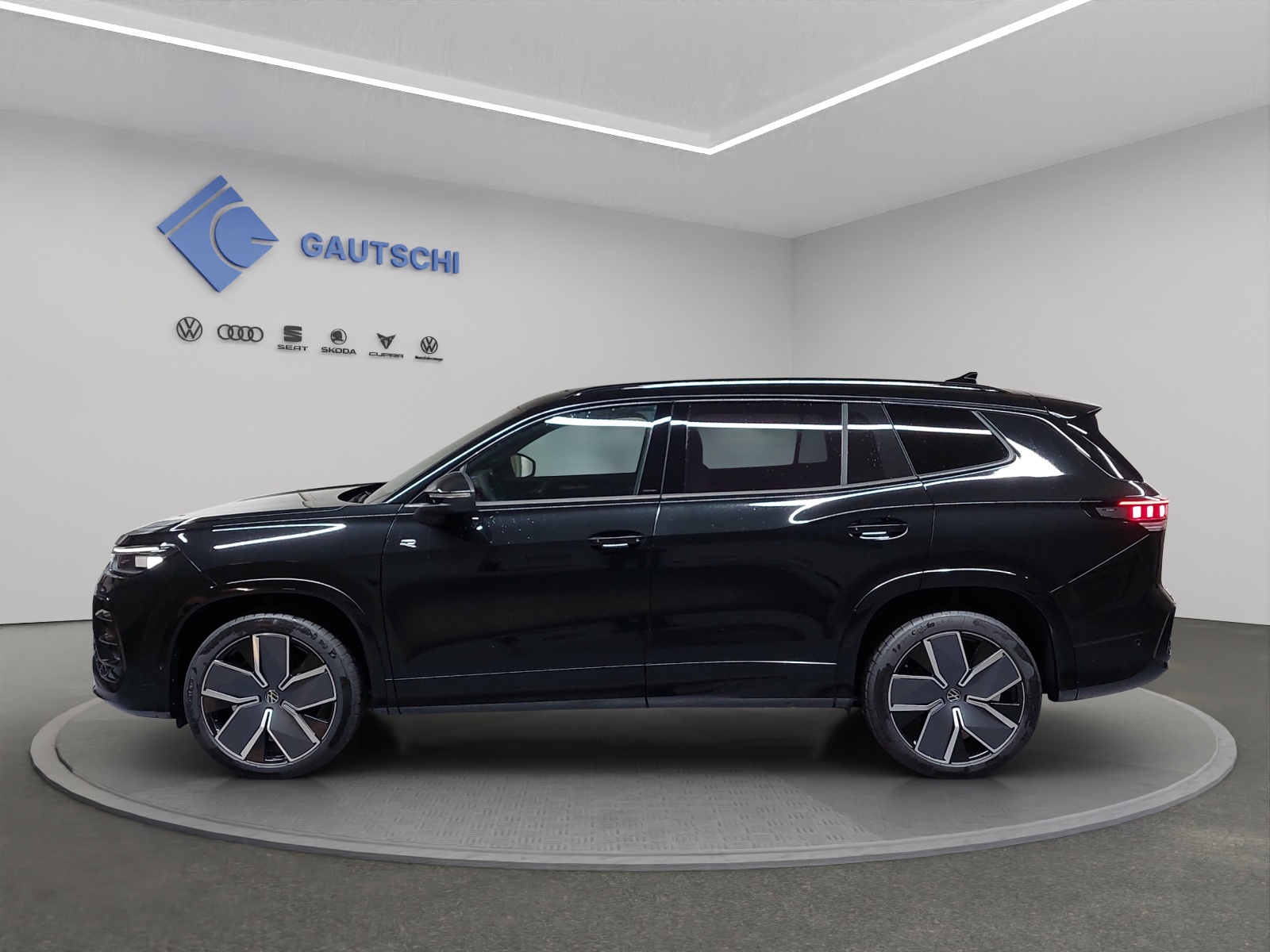 VW Tayron 2.0 TSI R-Line DSG 4Motion-image-1
