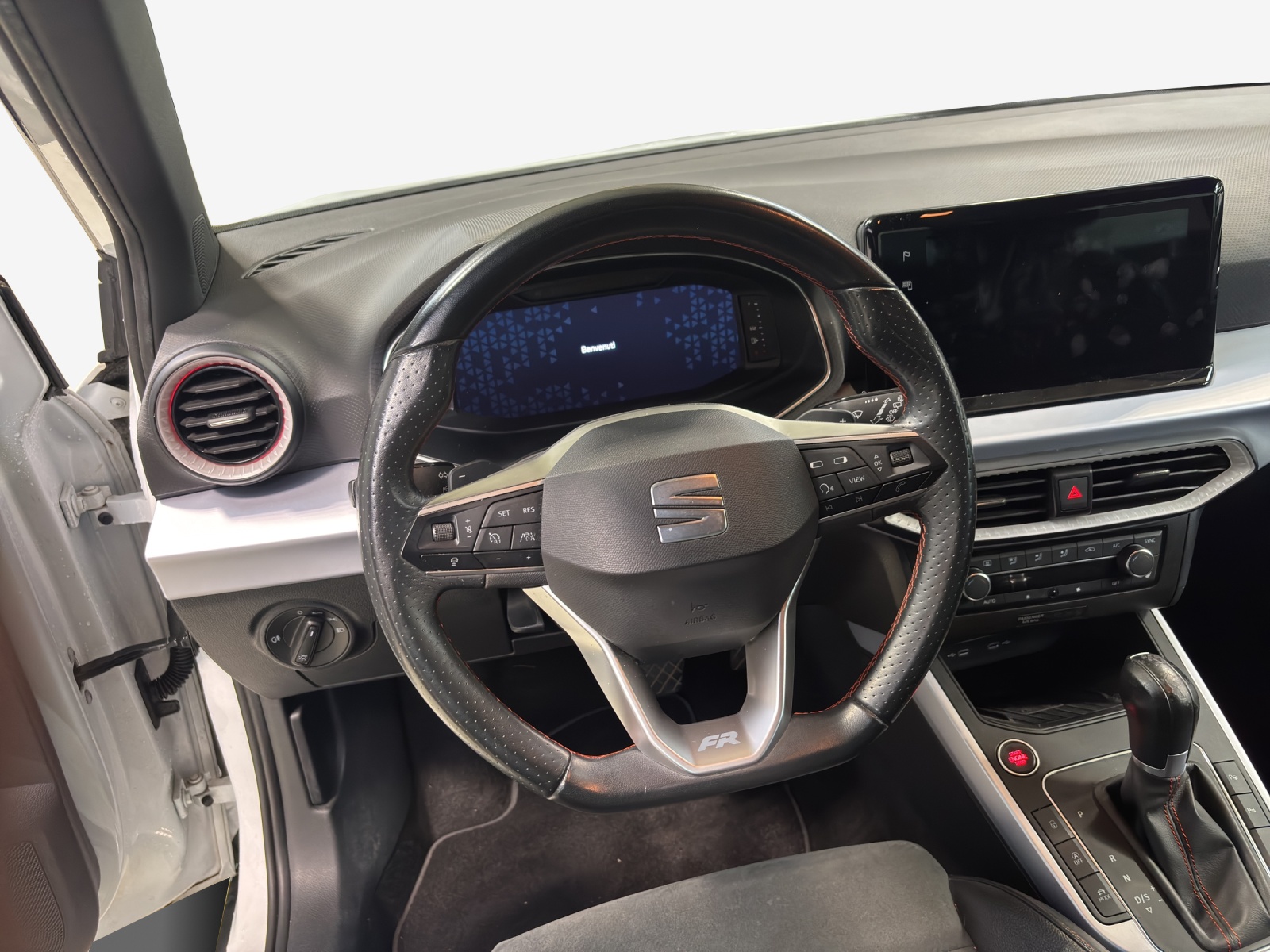 SEAT Arona 1.0 TSI Eco Hola FR DSG-image-9
