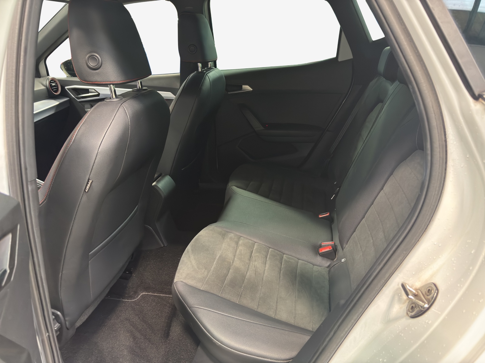 SEAT Arona 1.0 TSI Eco Hola FR DSG-image-11