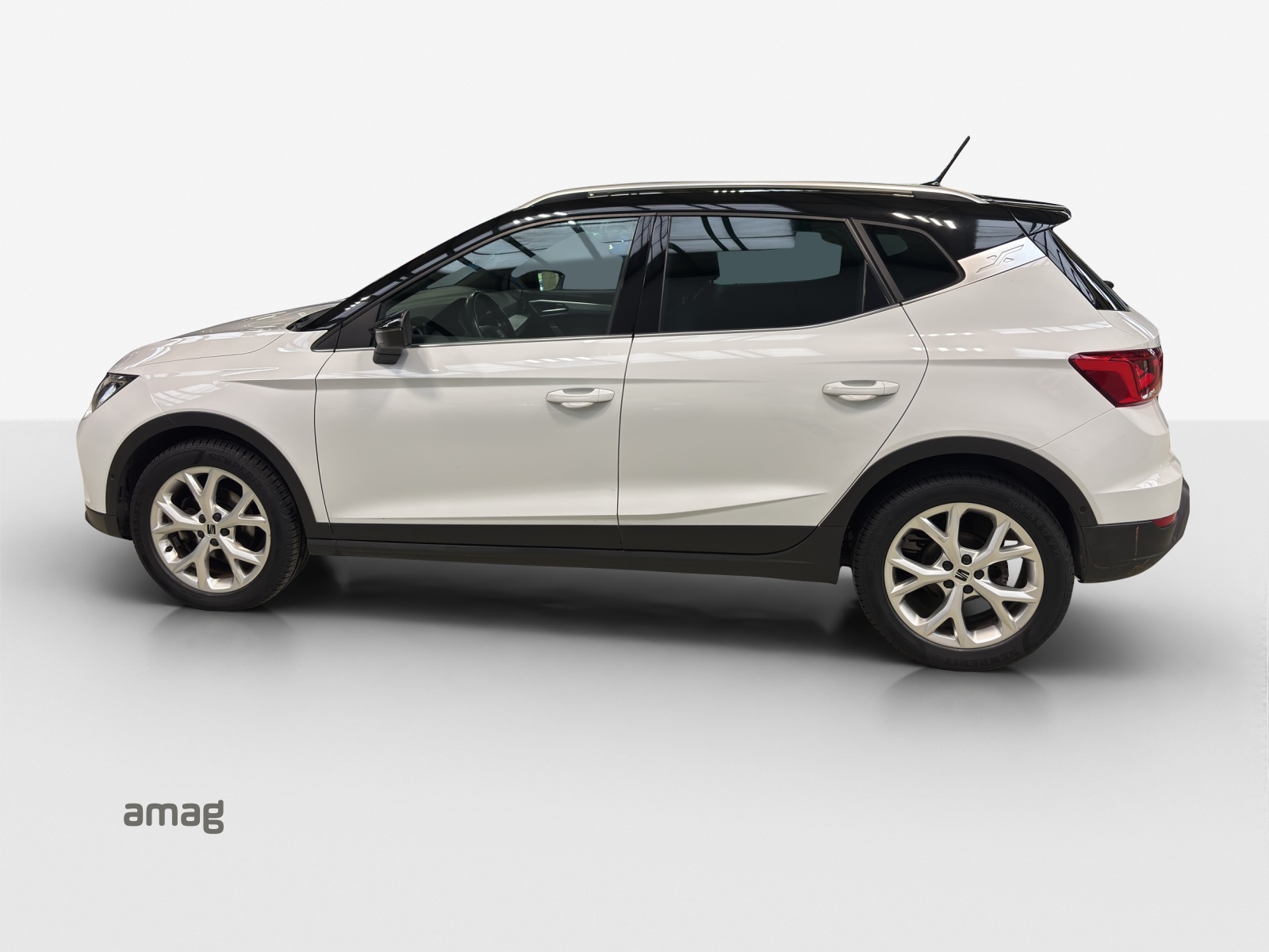 SEAT Arona 1.0 TSI Eco Hola FR DSG-image-1