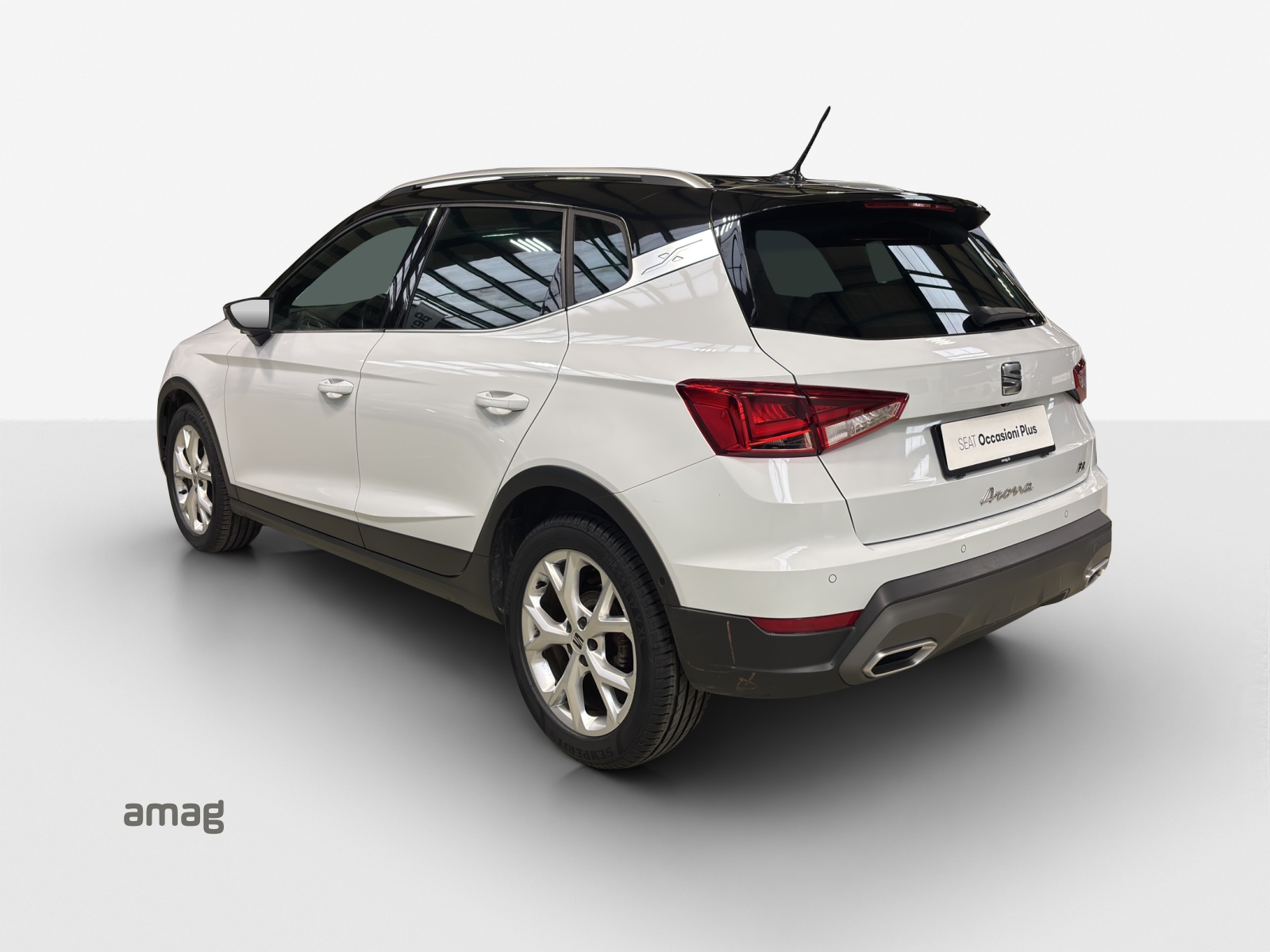 SEAT Arona 1.0 TSI Eco Hola FR DSG-image-2