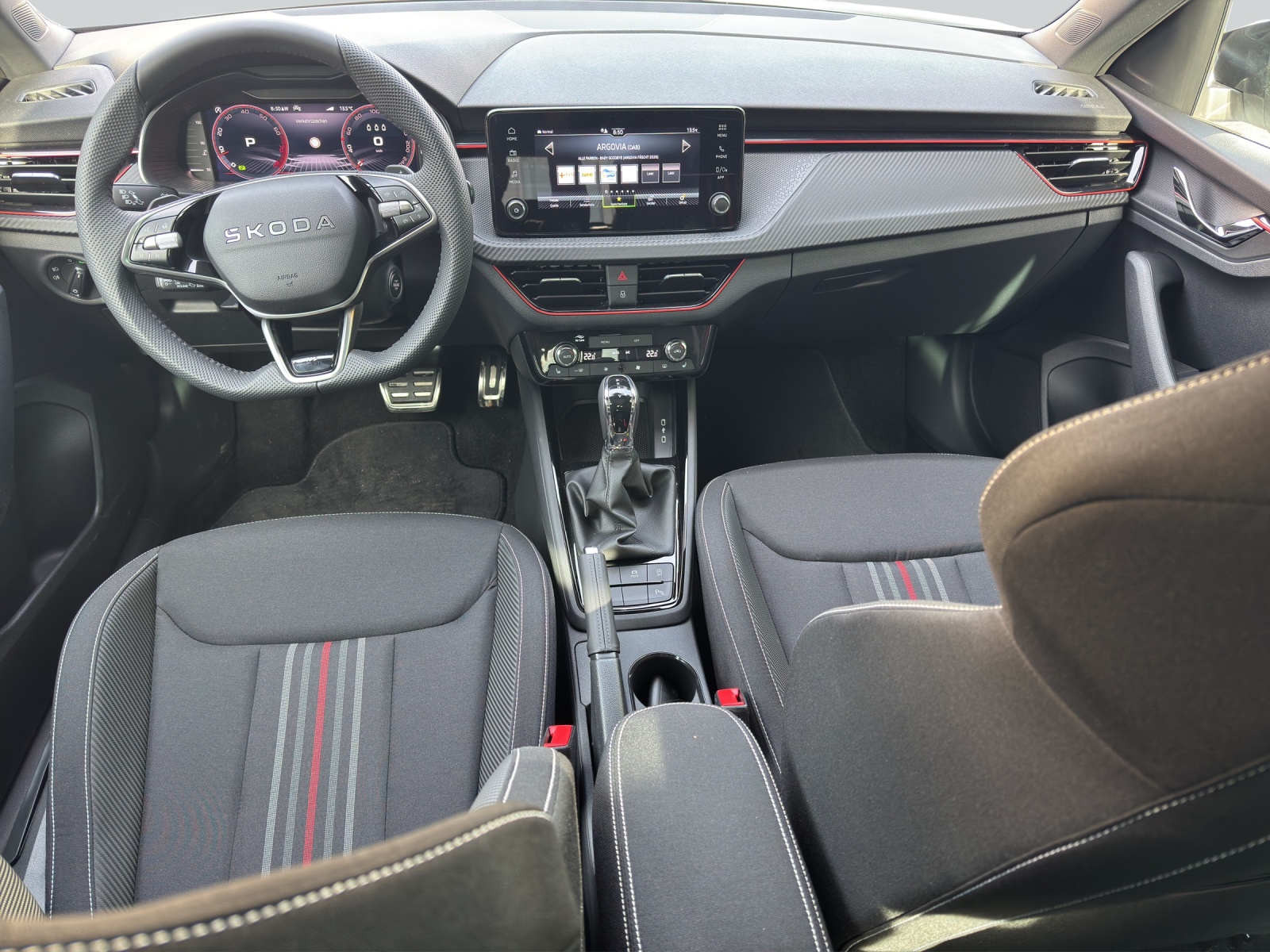SKODA Kamiq 1.5 TSI Monte Carlo DSG-image-5