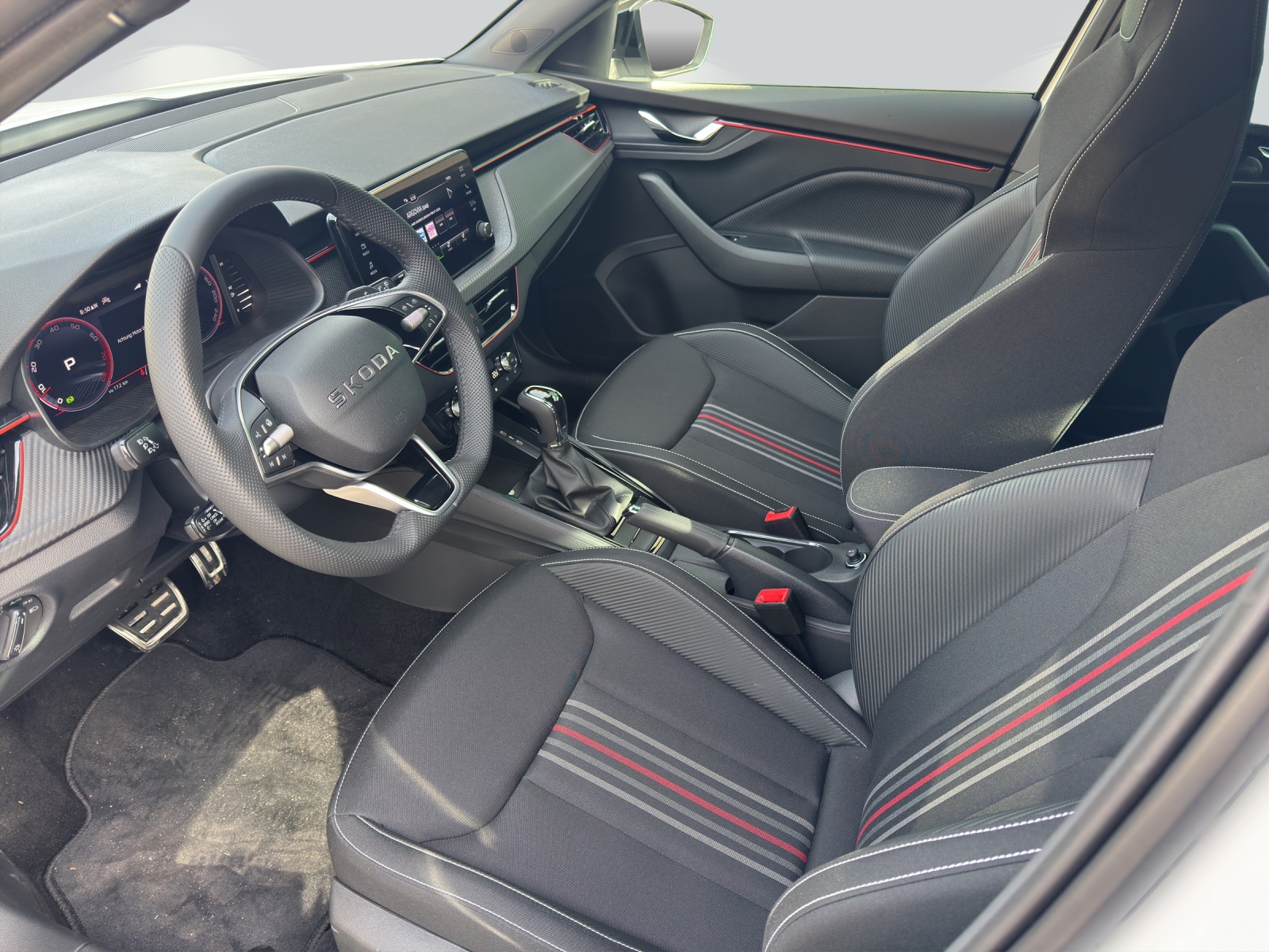 SKODA Kamiq 1.5 TSI Monte Carlo DSG-image-6
