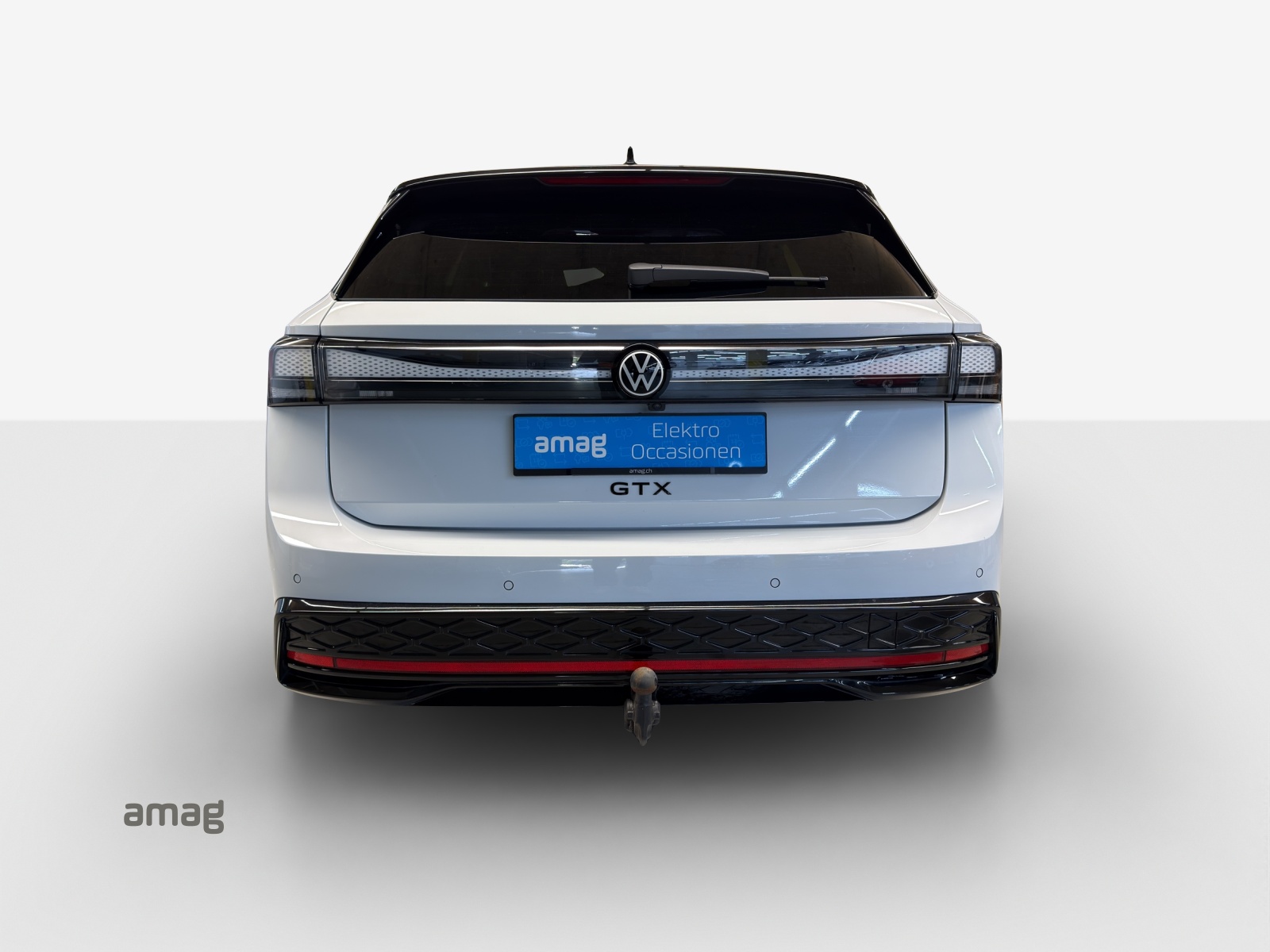 VW ID.7 Tourer GTX 86 kWh GTX United 4 Motion-image-3
