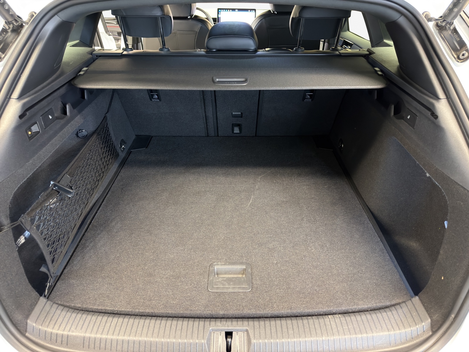VW ID.7 Tourer GTX 86 kWh GTX United 4 Motion-image-12