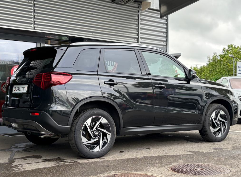SUZUKI Vitara 1.5 Hybrid Compact Top 4x4-image-2