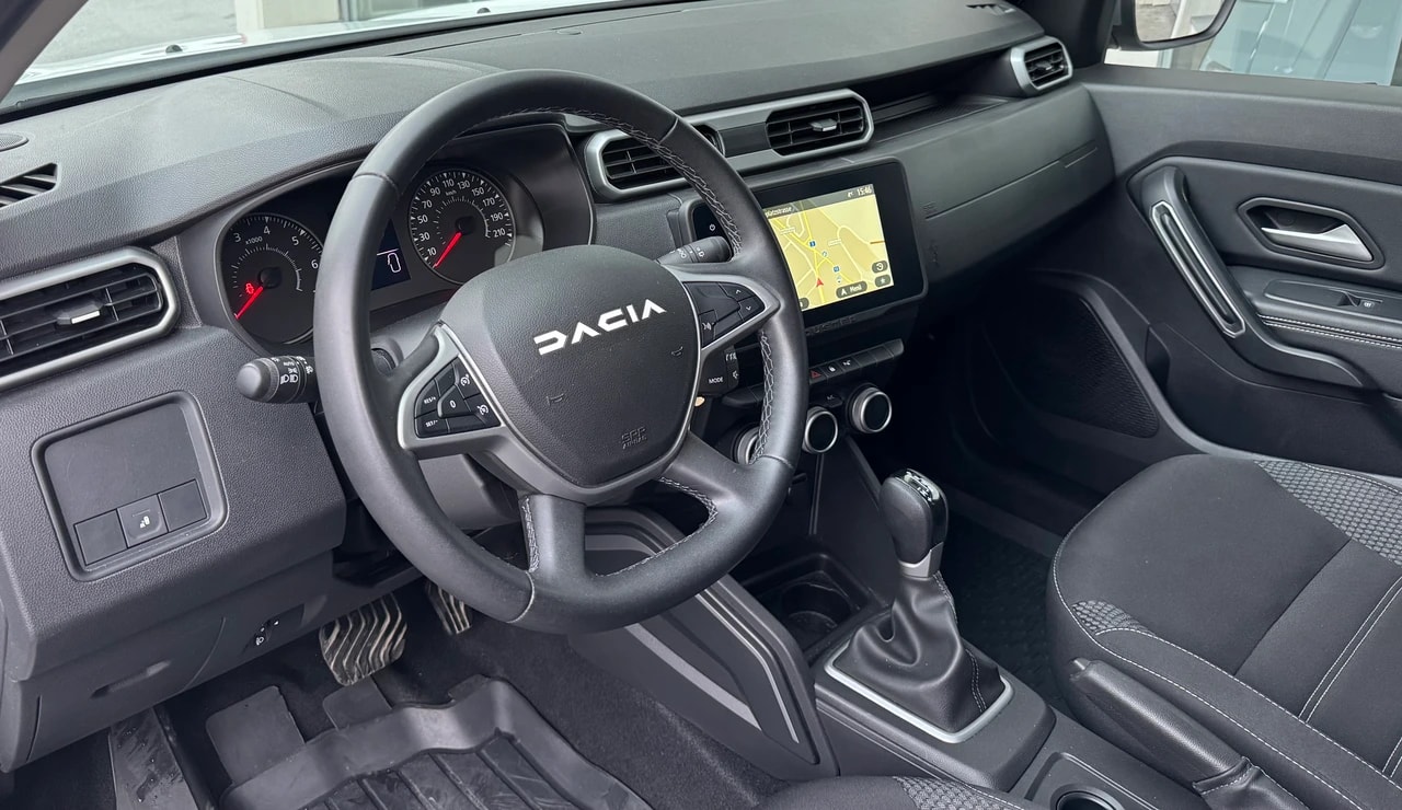 DACIA Duster TCe 150 Journey EDC 4x2-image-6