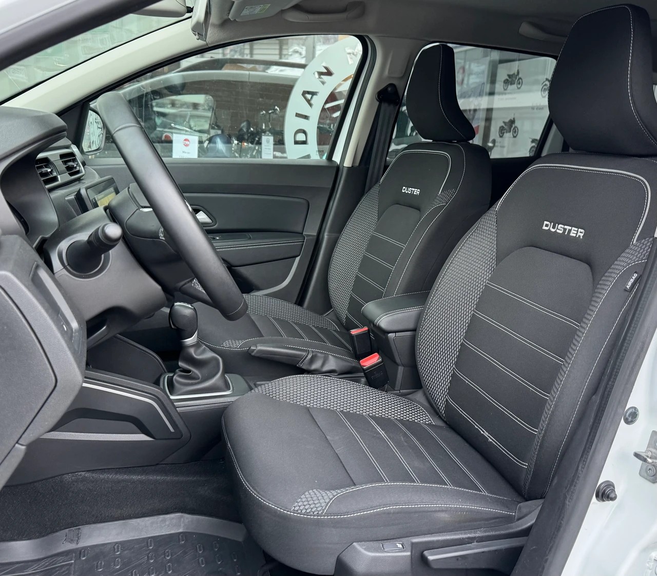 DACIA Duster TCe 150 Journey EDC 4x2-image-7
