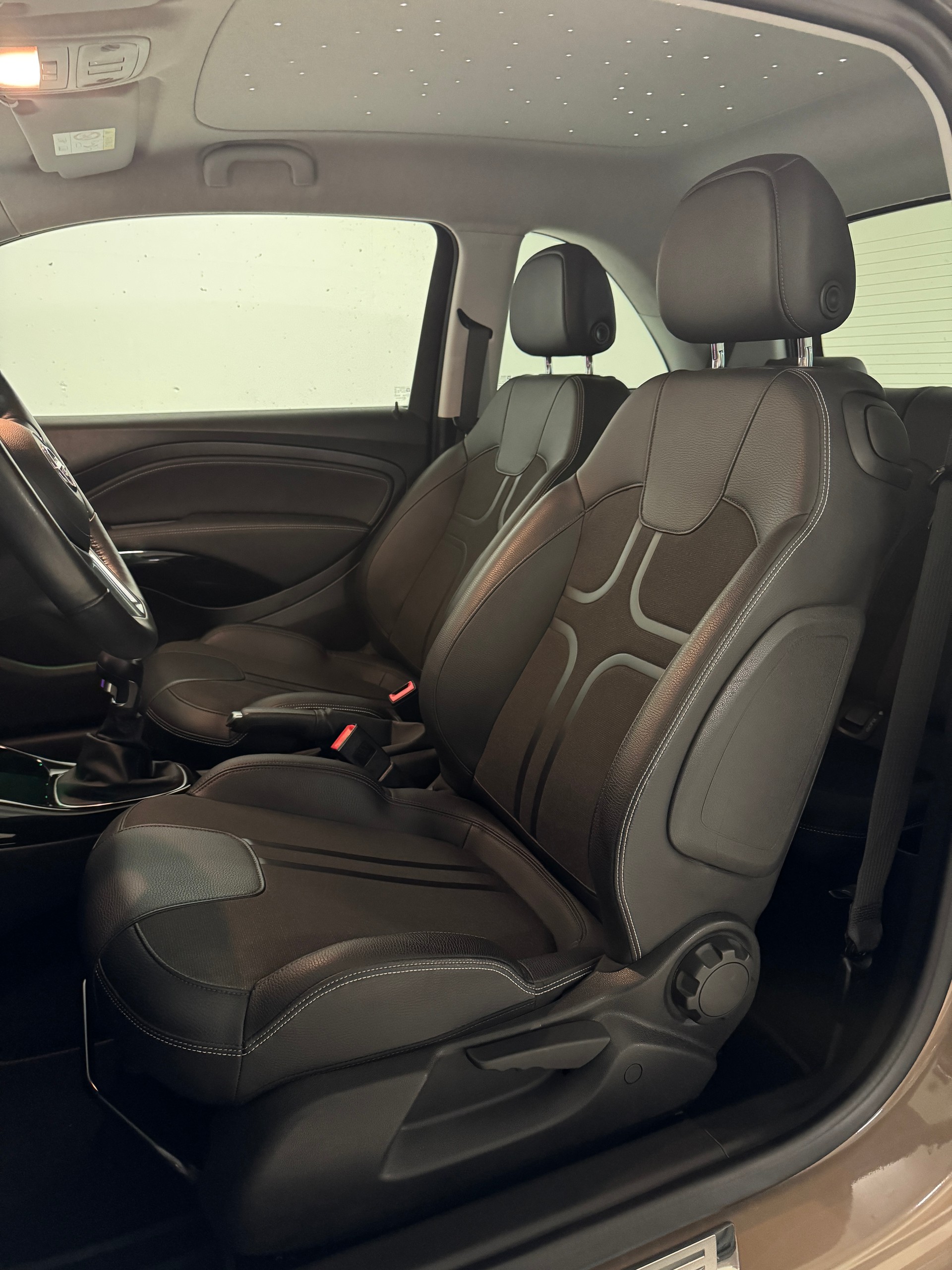 OPEL Adam 1.0 ecoFLEX Turbo SLAM *Chocolate Brown*-image-7