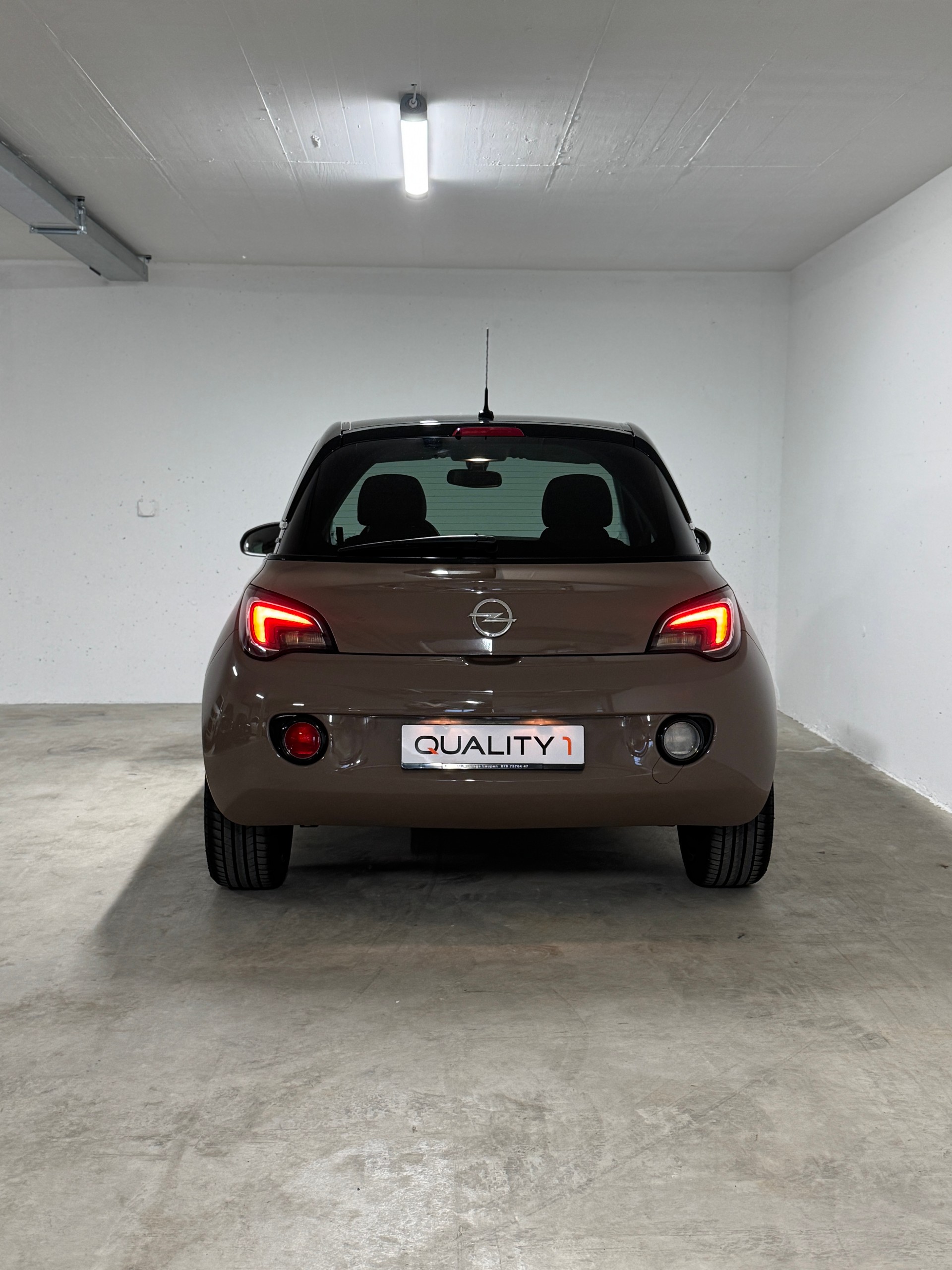 OPEL Adam 1.0 ecoFLEX Turbo SLAM *Chocolate Brown*-image-4