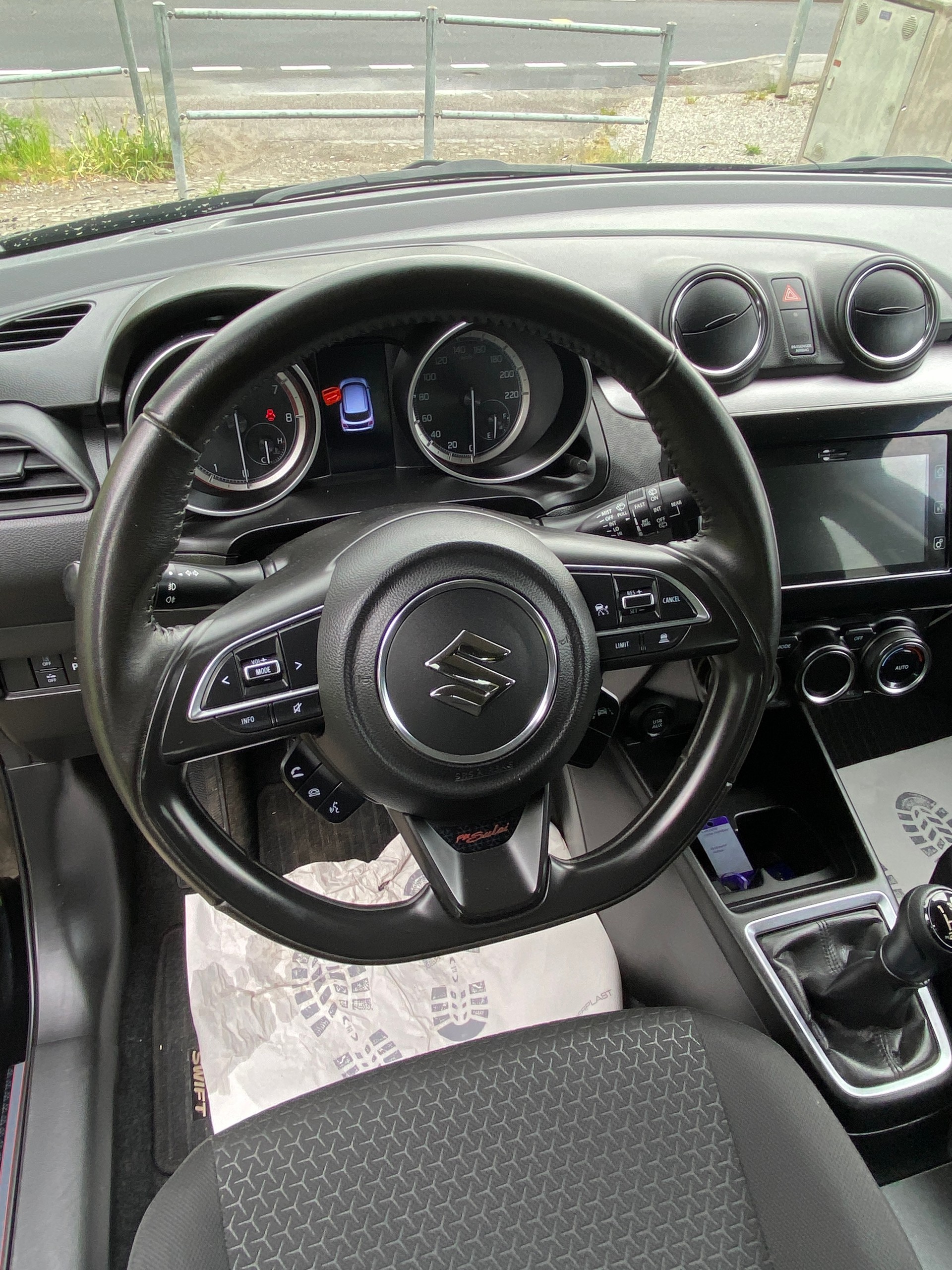 SUZUKI Swift 1.2i Piz Sulai Allgrip 4x4 Hybrid-image-9