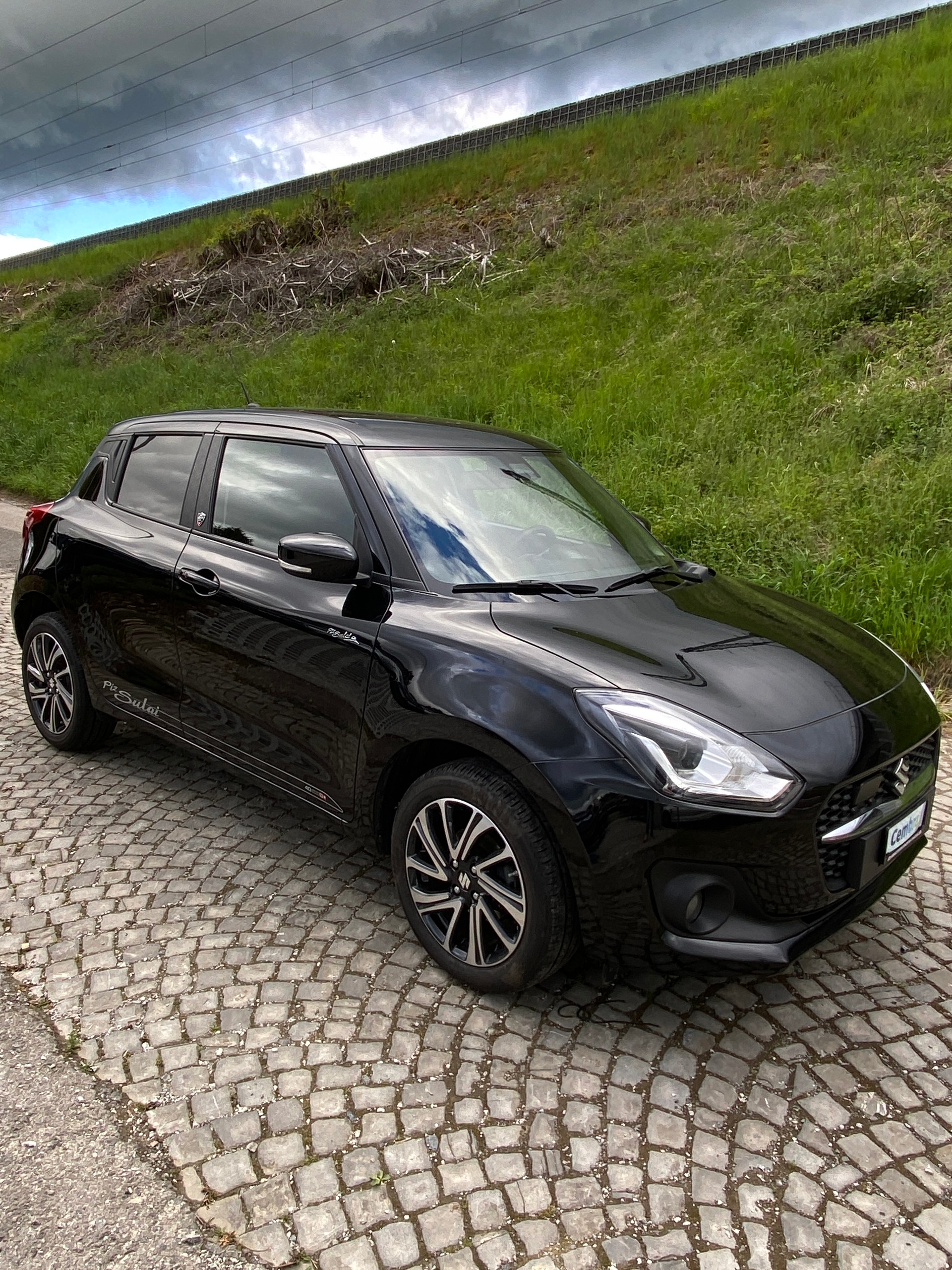 SUZUKI Swift 1.2i Piz Sulai Allgrip 4x4 Hybrid-image-4