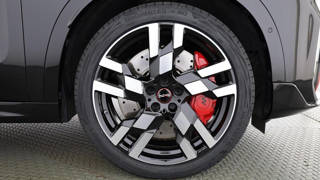 MINI John Cooper Works Countryman ALL4-image-8