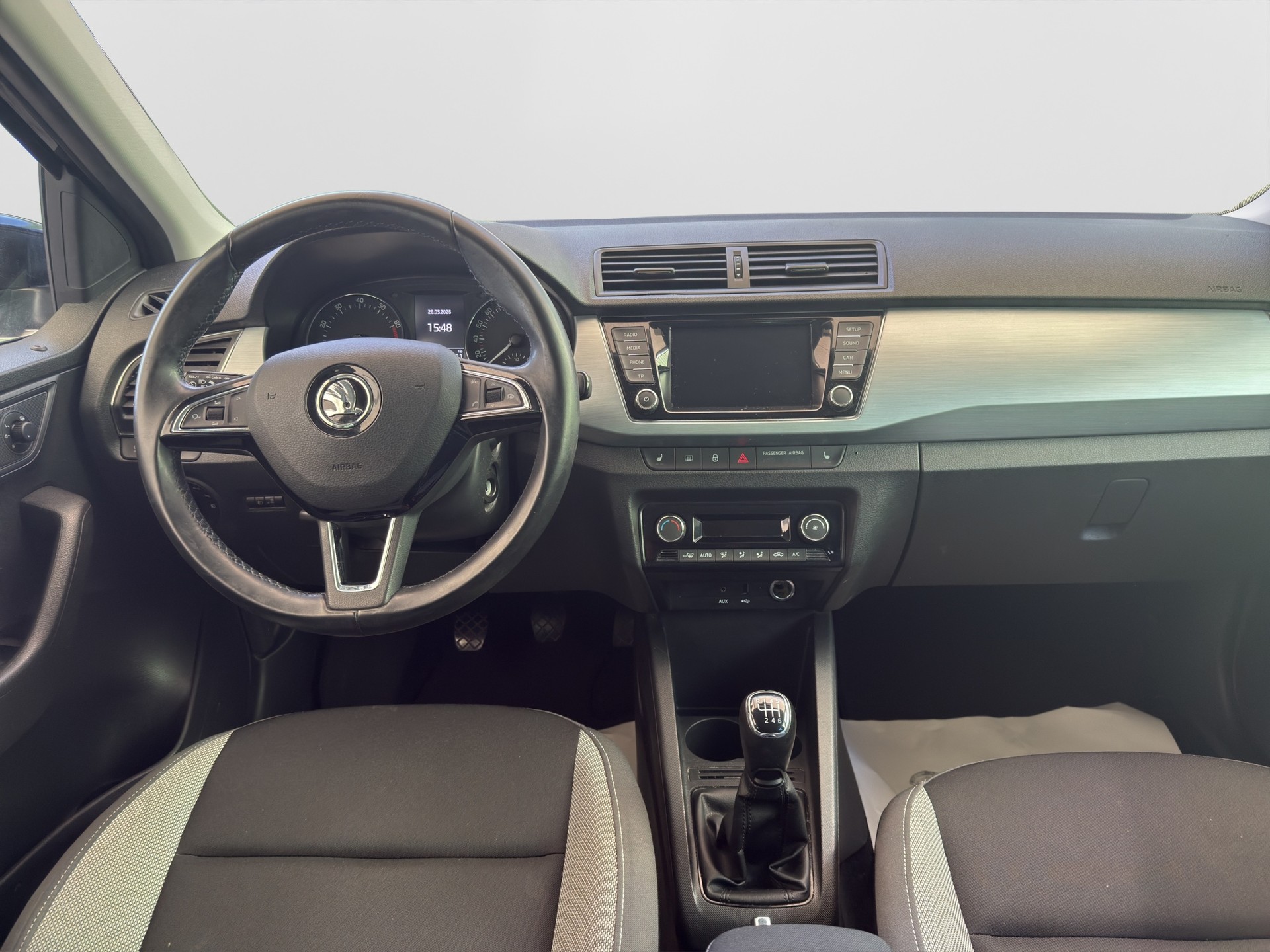 SKODA Fabia 1.0 TSI Ambition-image-8