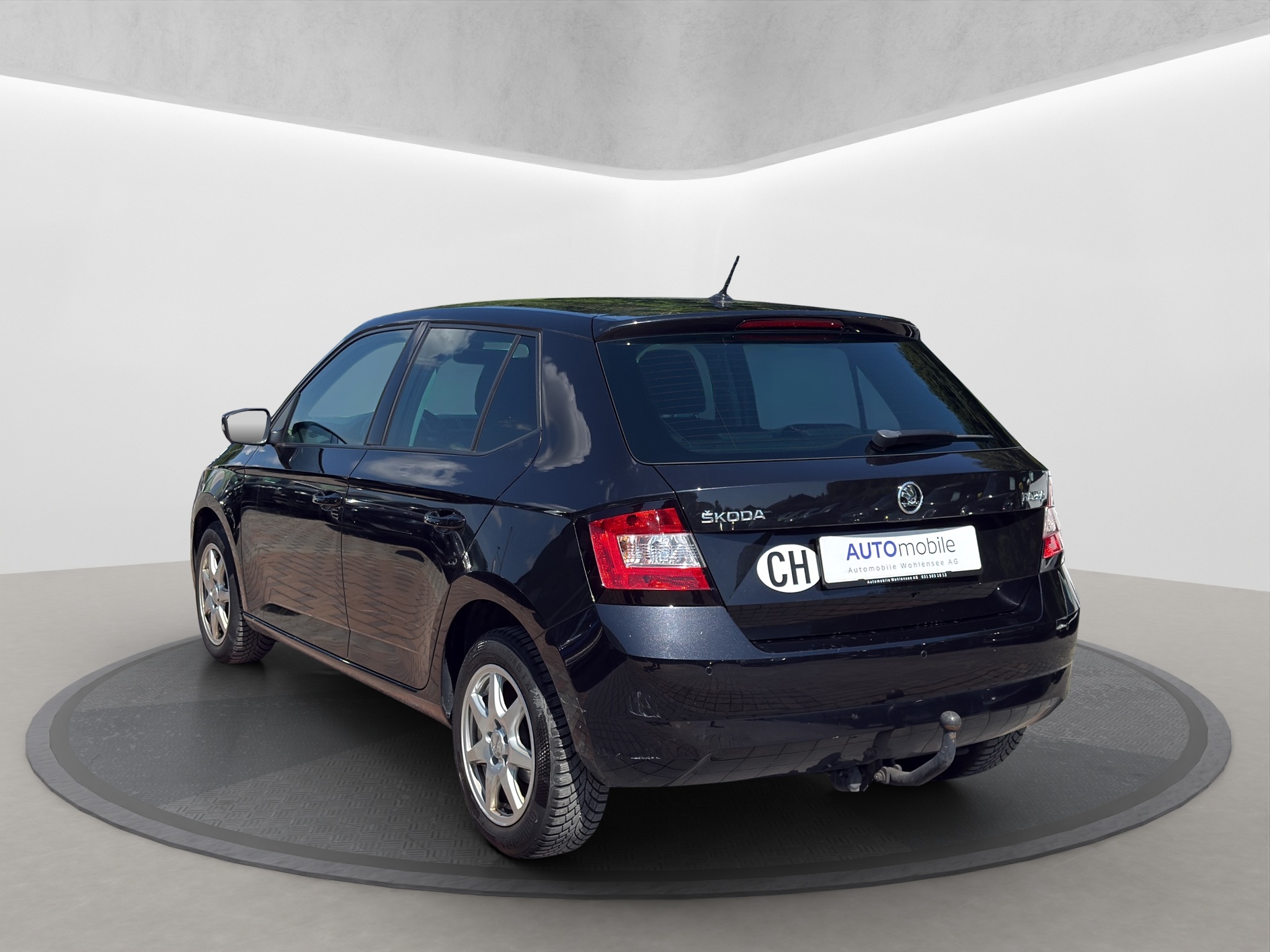 SKODA Fabia 1.0 TSI Ambition-image-6