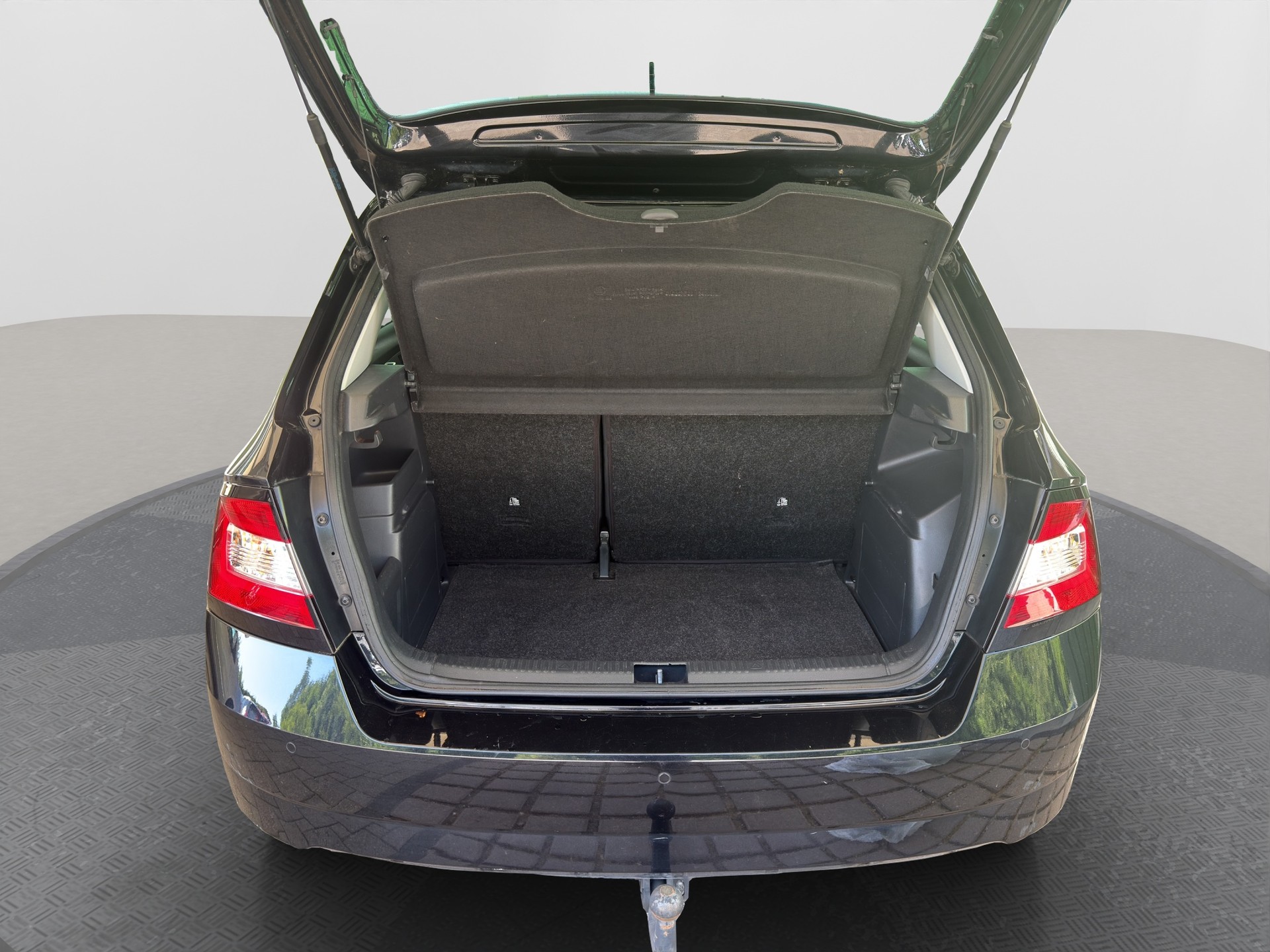 SKODA Fabia 1.0 TSI Ambition-image-15