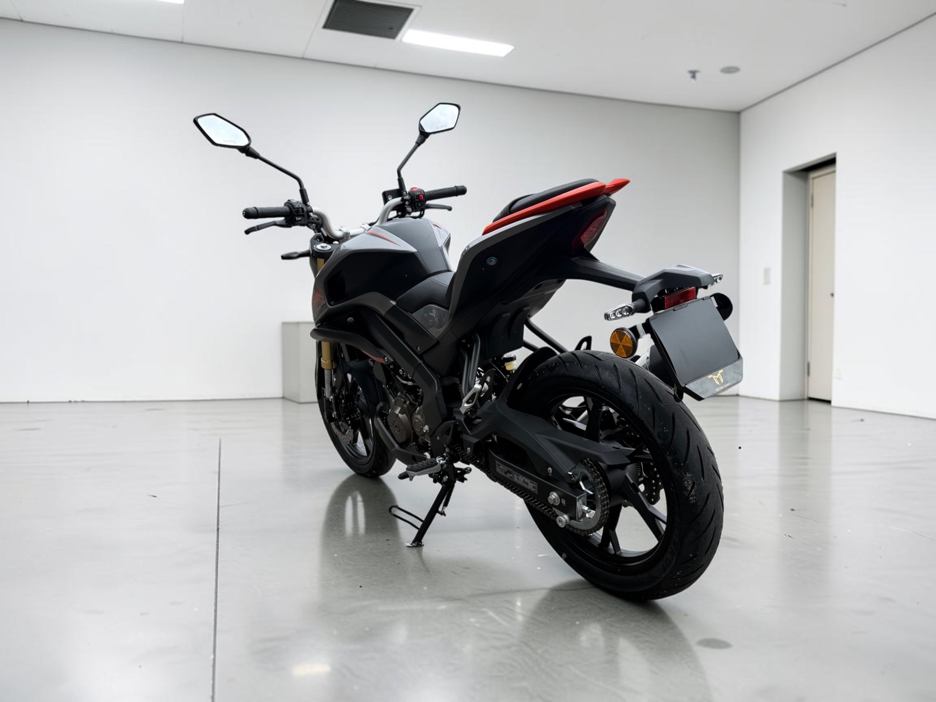 QJ SRK 125 S-image-8