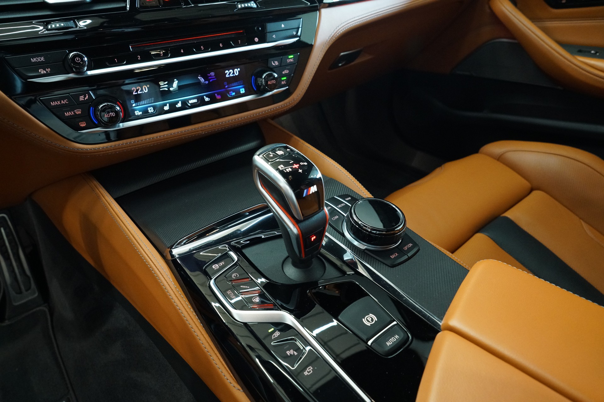 BMW M5 xDrive Competition Drivelogic "Grail Exhaust"-image-19
