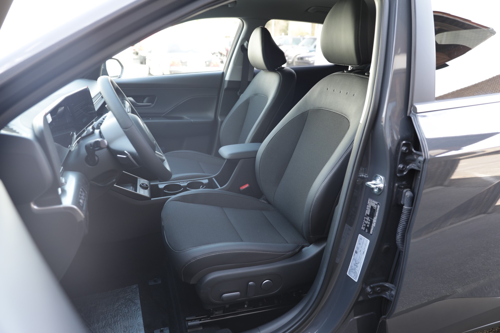 HYUNDAI Kona 1.6 GDi HEV Vertex Swiss Edition DCT-image-8