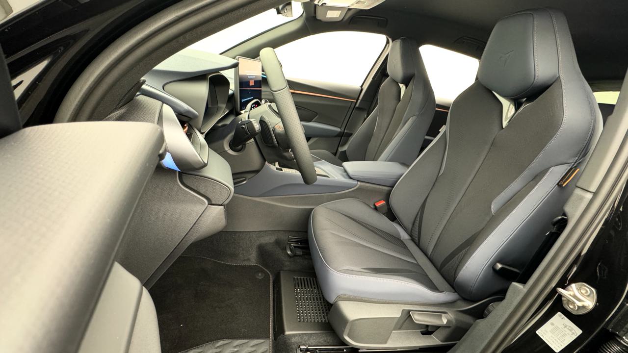 CUPRA Terramar 1.5 eTSI DSG-image-4