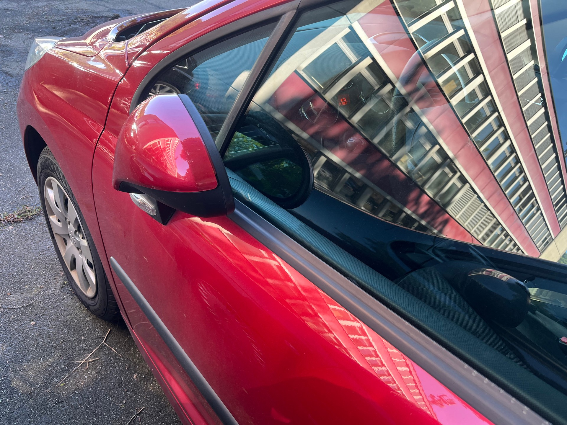 PEUGEOT 207 1.6 16V Sport-image-8
