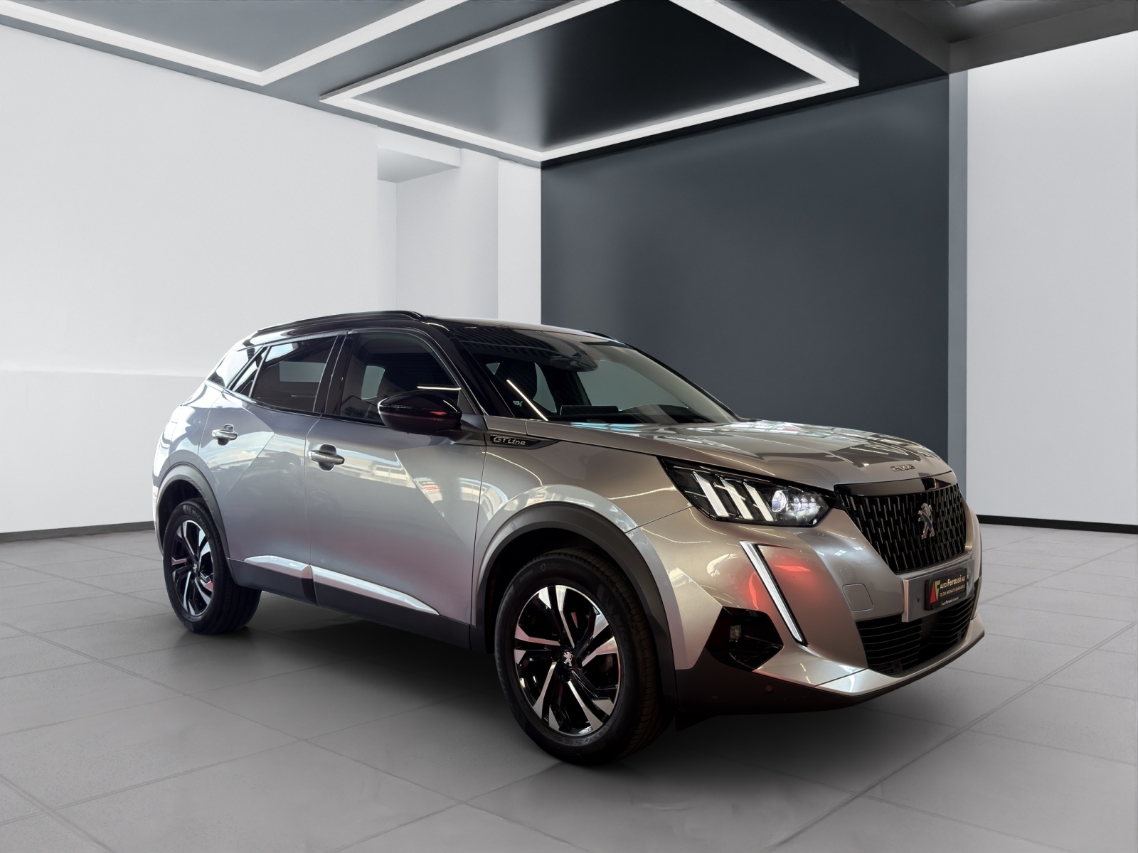 PEUGEOT 2008 1.2 PureTech GT Line-image-6