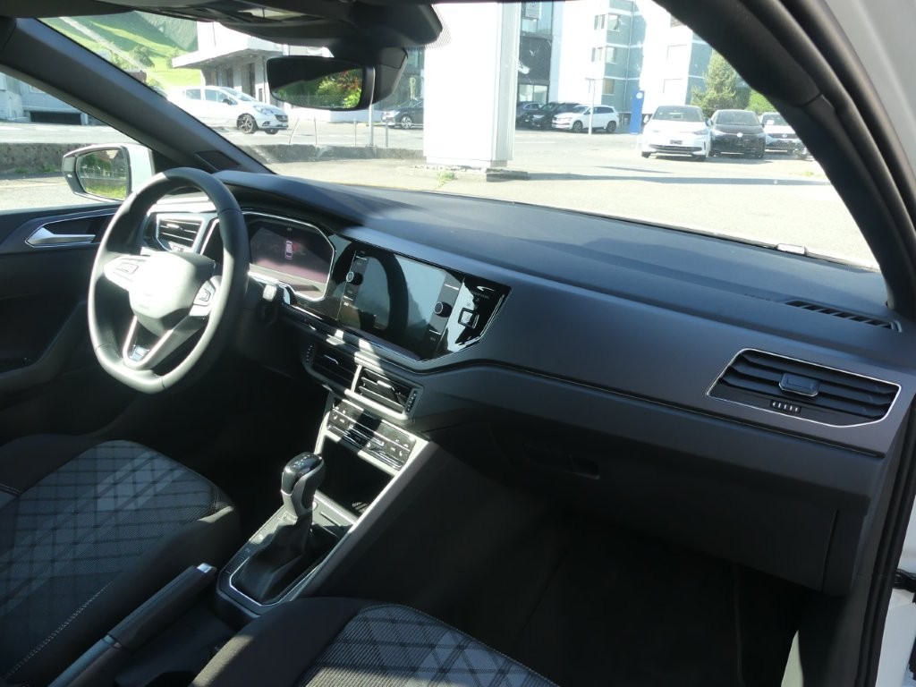 VW Polo 1.0 TSI R-Line DSG-image-8