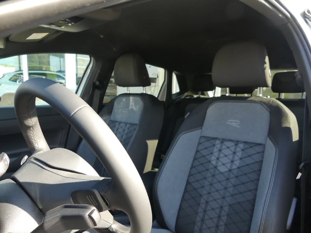 VW Polo 1.0 TSI R-Line DSG-image-9