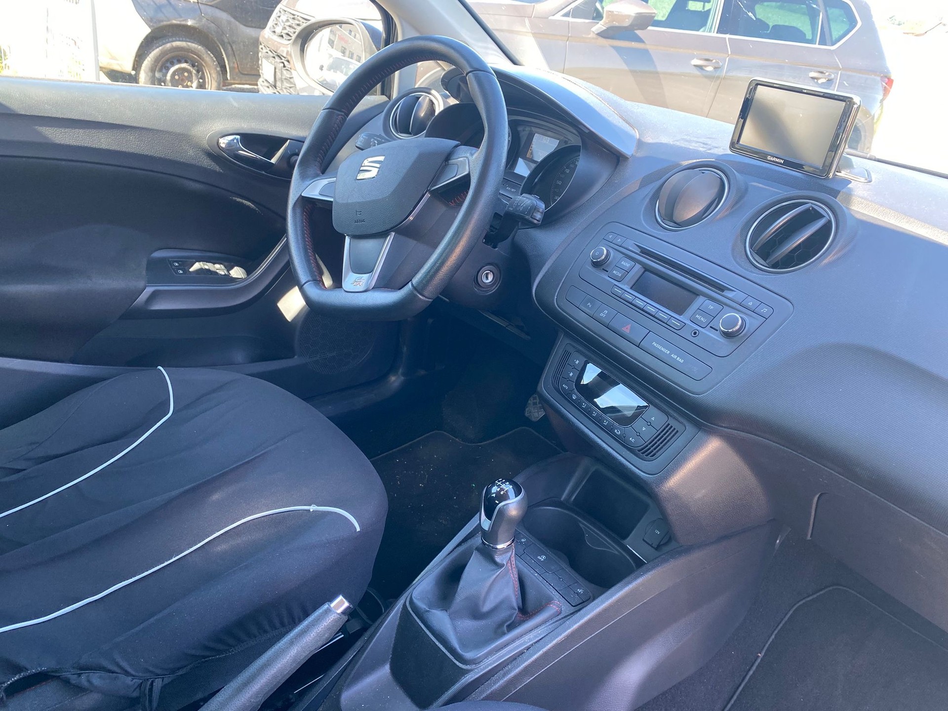 SEAT Ibiza 1.4 TSI FR-image-9