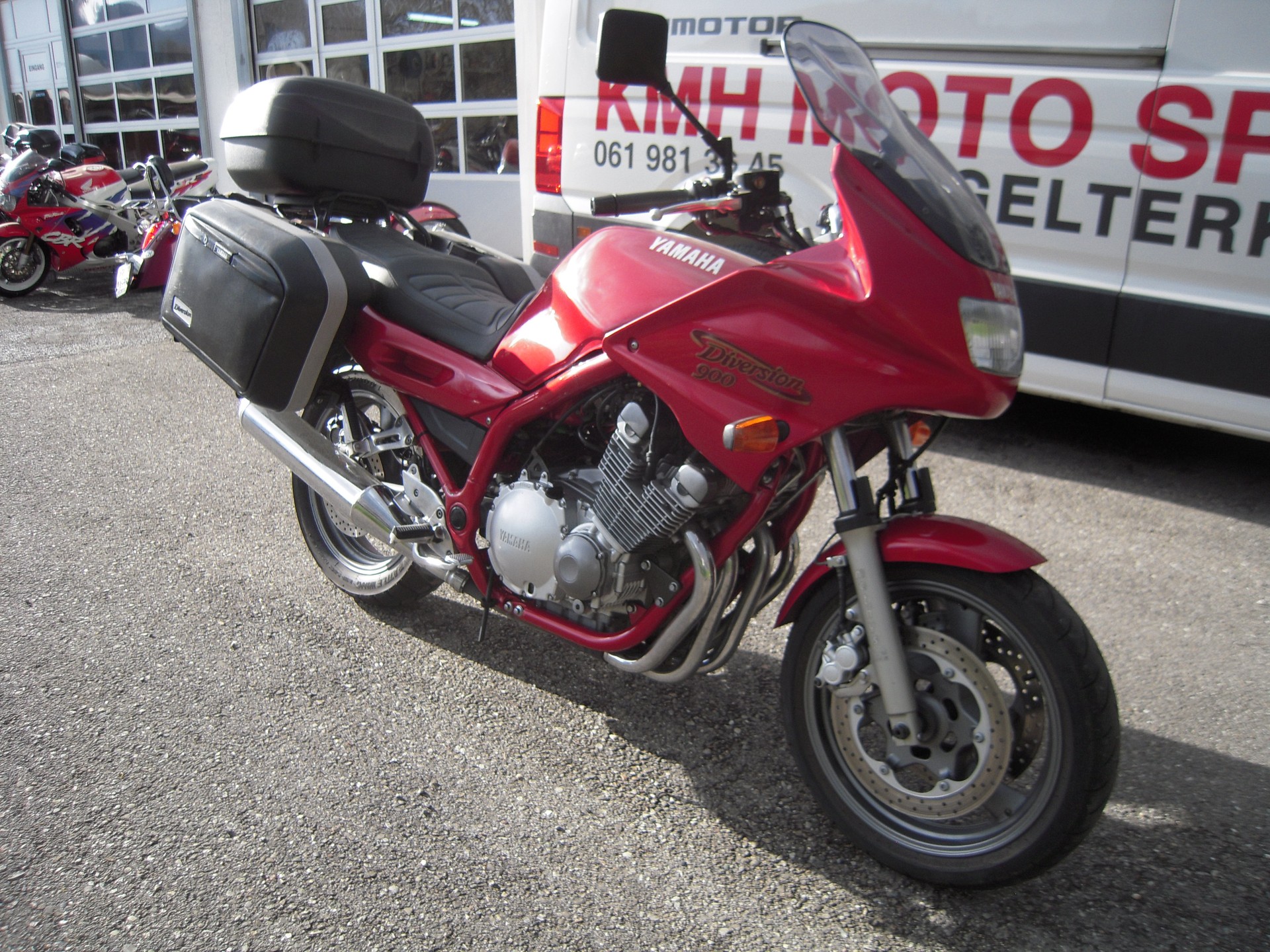 YAMAHA XJ 900 S Diversion-image-1