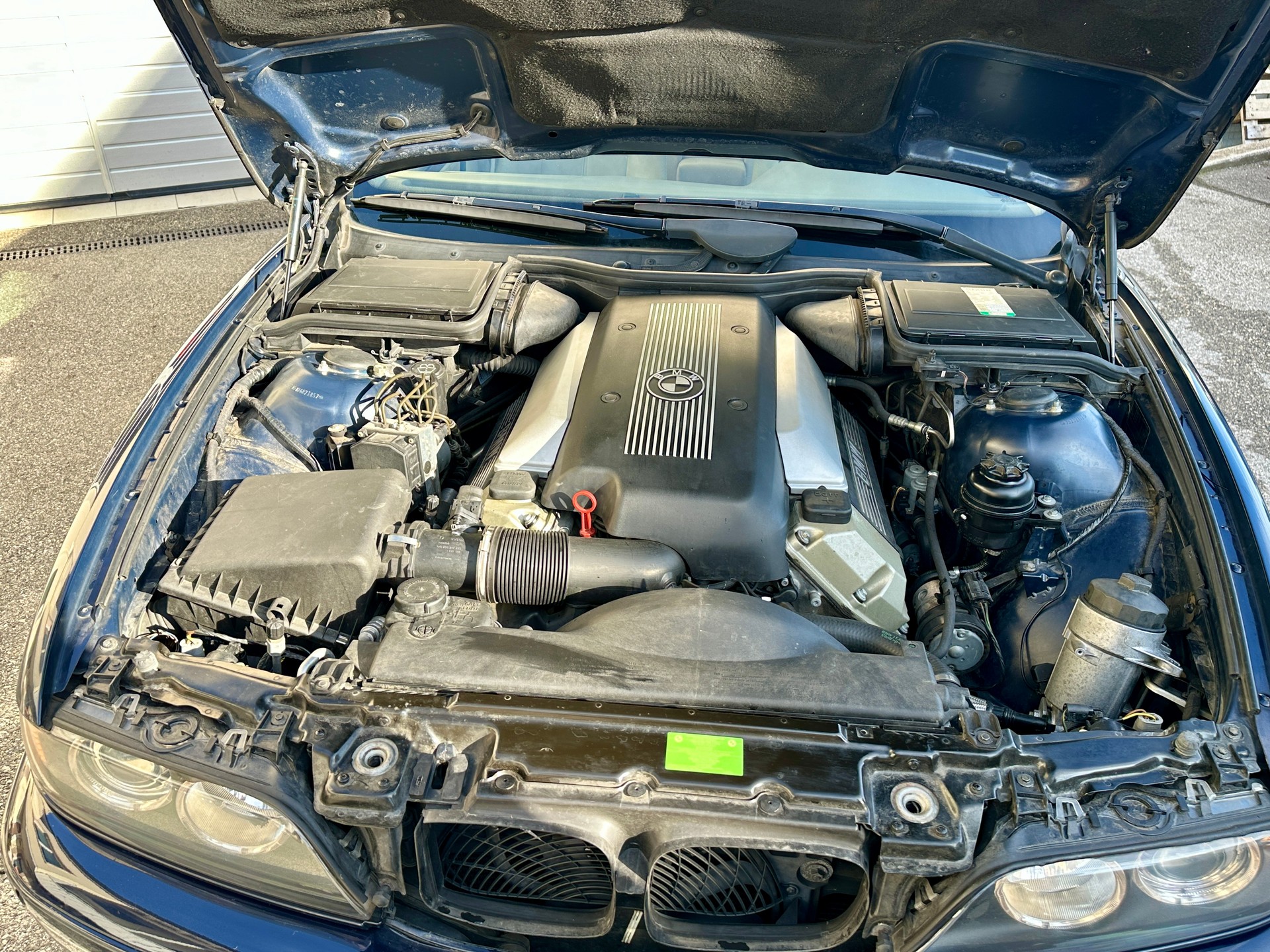 BMW 535i A E39 Facelift-image-4