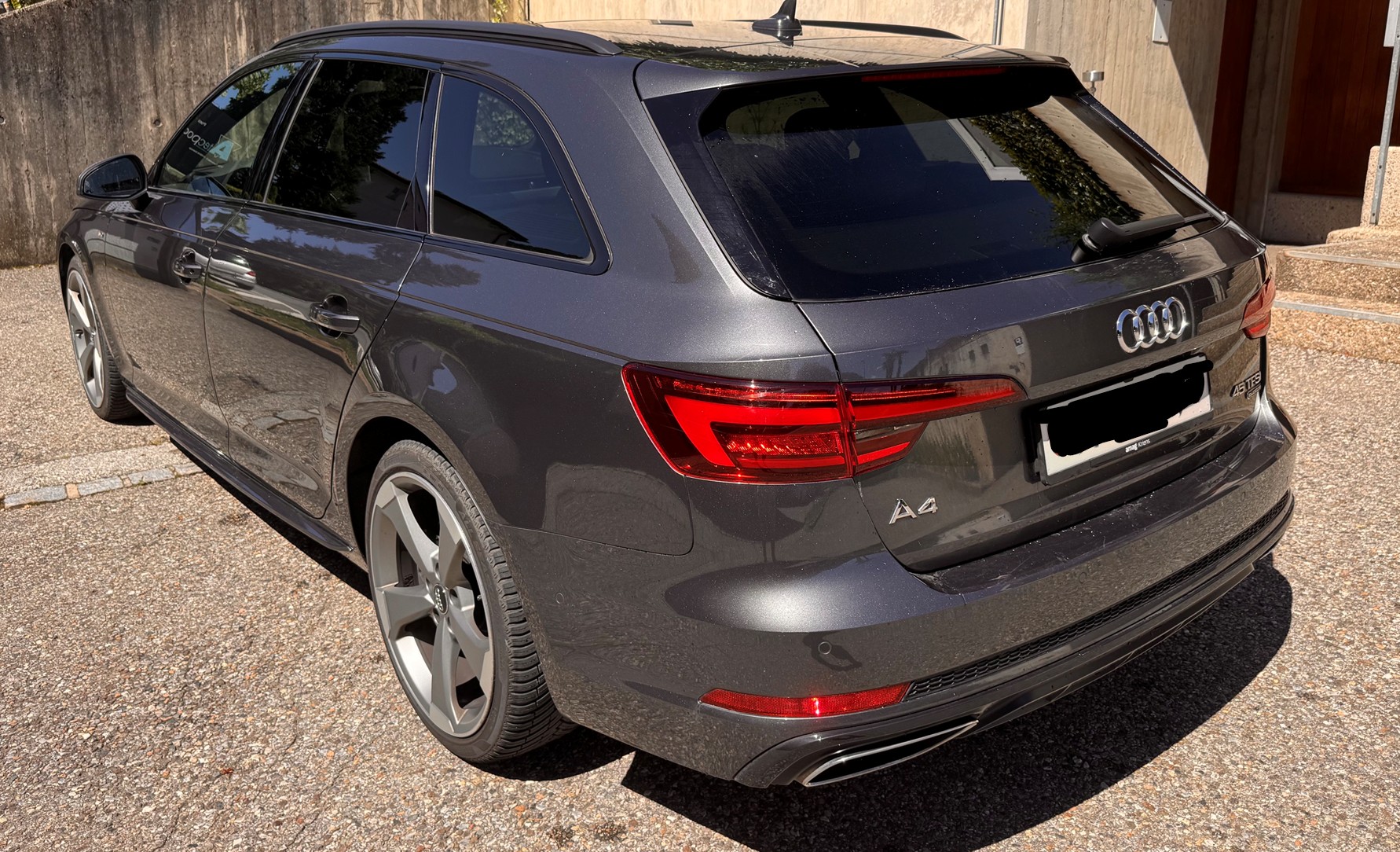 AUDI 2.0 45 TFSI Sport quattro S-Tronic-image-0