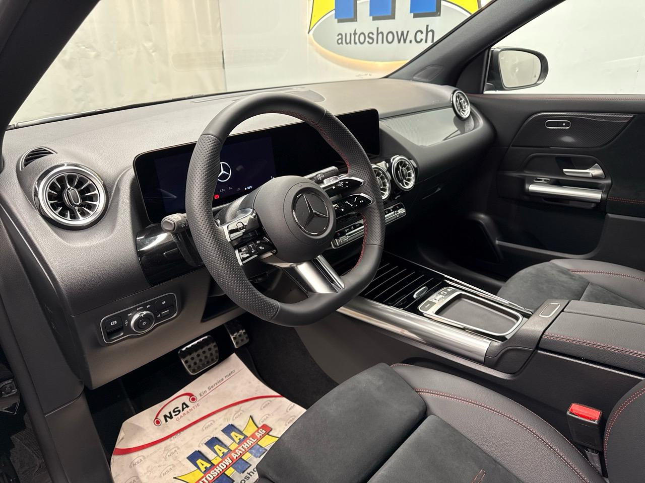 MERCEDES-BENZ GLA 250 e 8G-DCT AMG Line-image-2