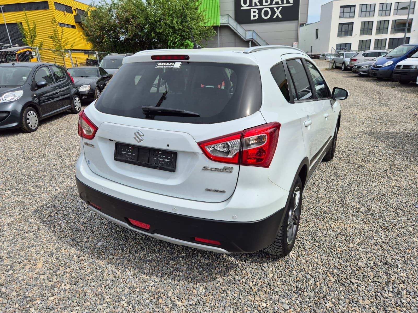 SUZUKI SX4 S-Cross 1.6 16V Compact Top 4WD CVT7-image-3