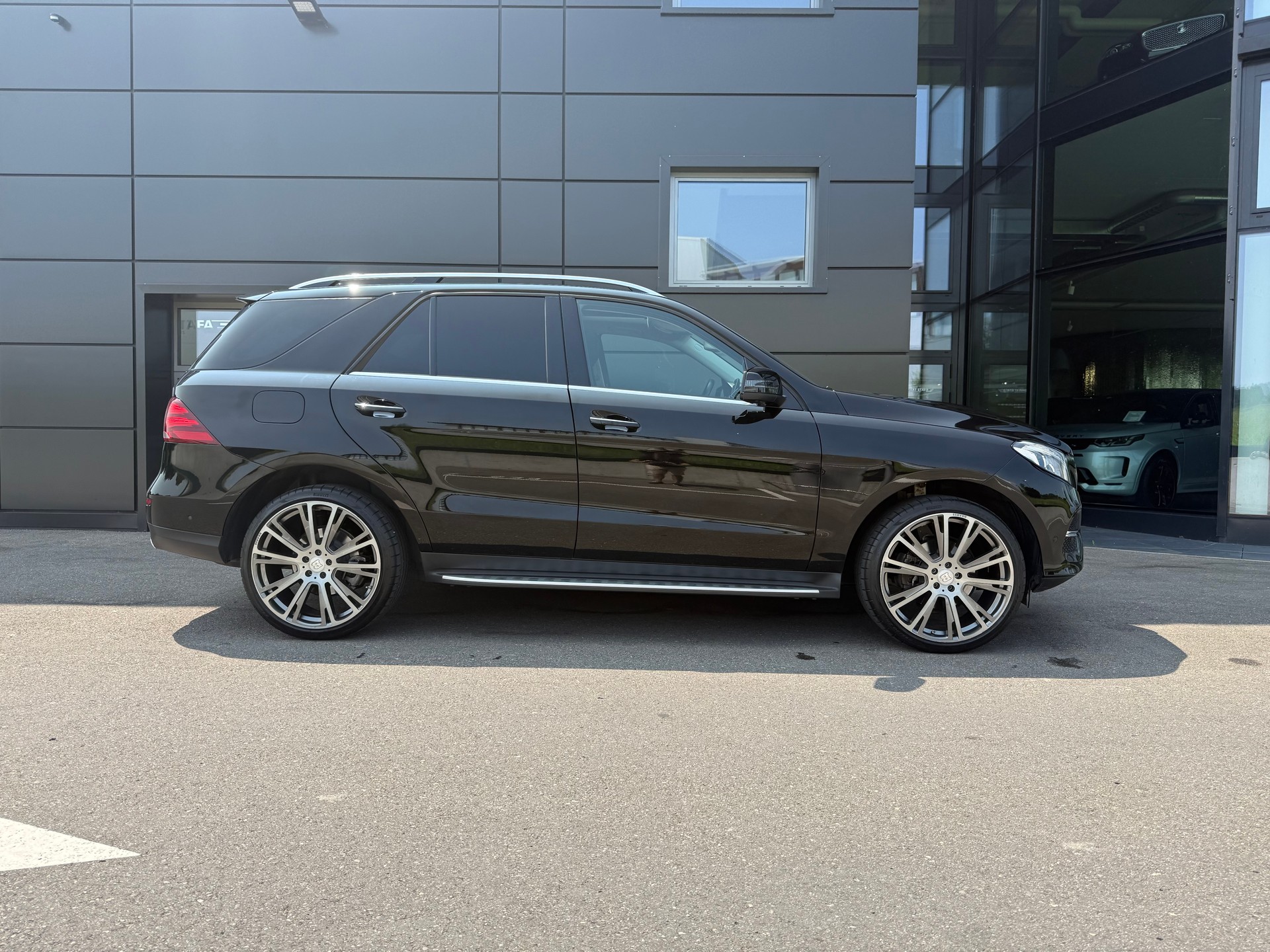 MERCEDES-BENZ GLE 250 d-image-0