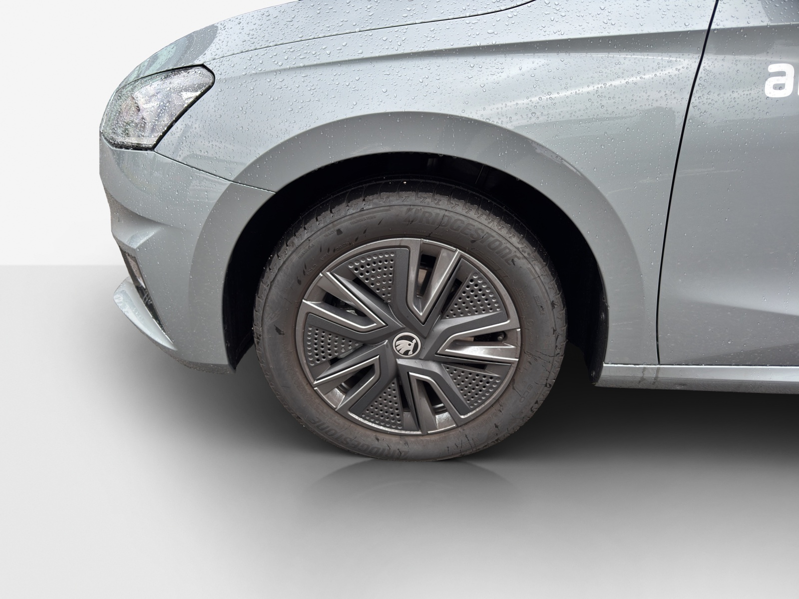 SKODA Fabia 1.0 TSI Dynamic DSG-image-13