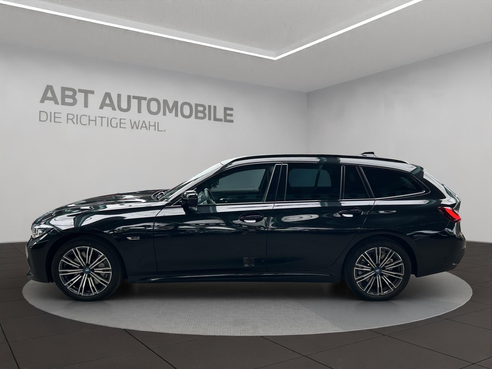BMW 330e xDrive SAG Touring-image-2