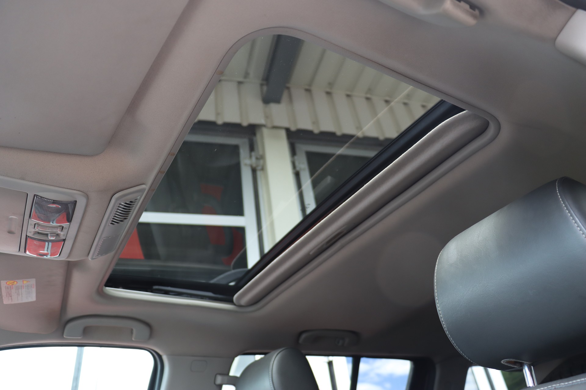 NISSAN Pathfinder 3.0 dCi LE Automatic-image-14