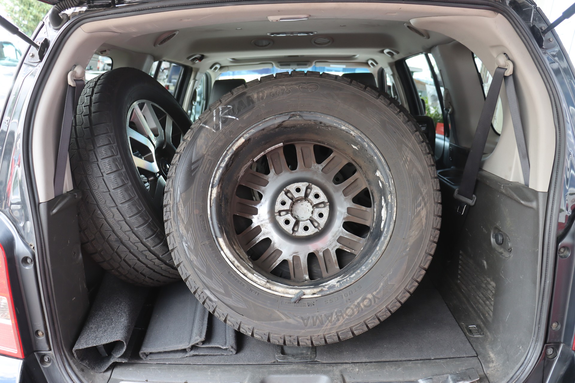 NISSAN Pathfinder 3.0 dCi LE Automatic-image-8
